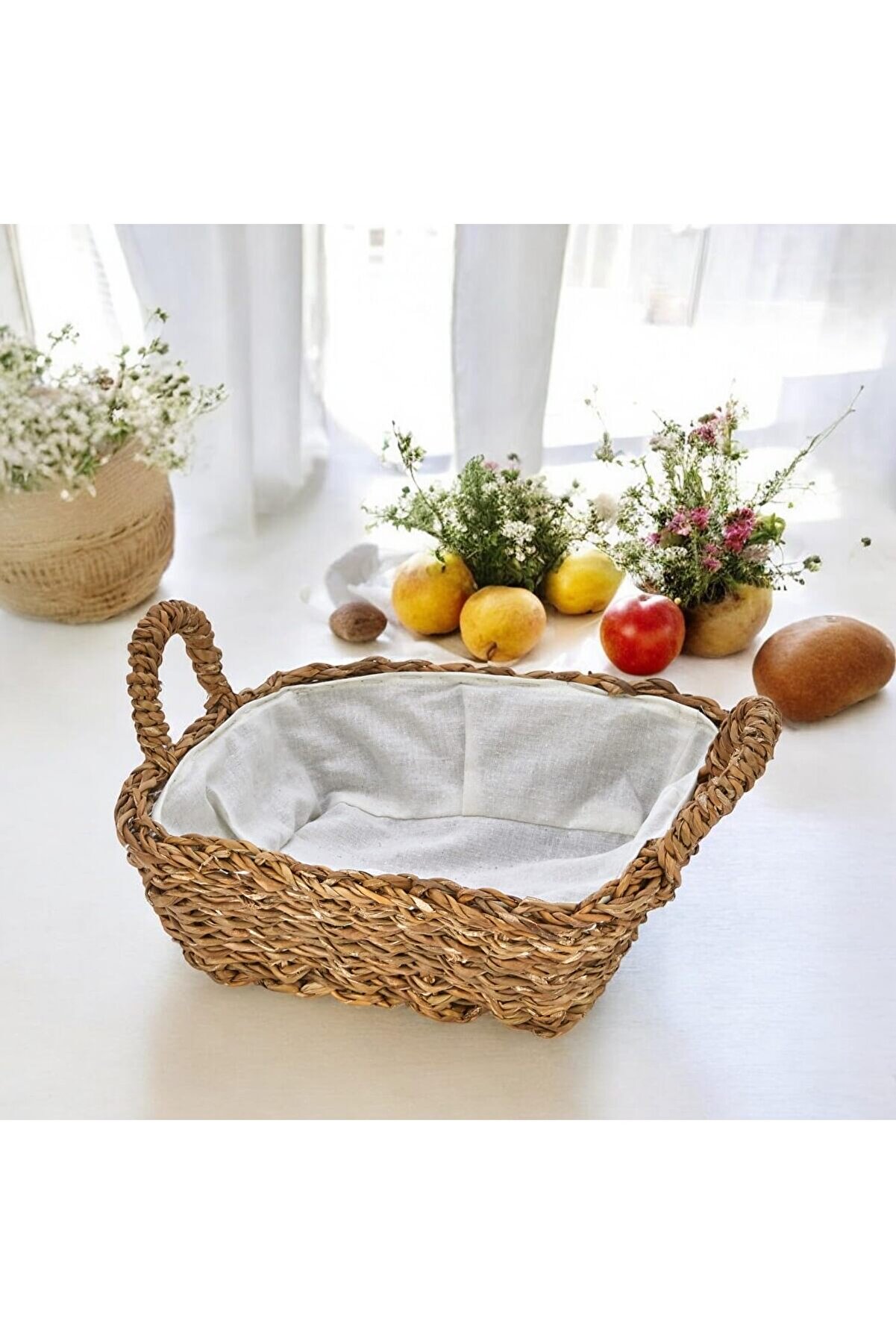 STOREMAX El Yapımı Doğal Hasır Kulplu Çok Amaçlı Dekoratif Kare Sepet, Hasır Kulplu Ekmek Sepeti (25x25x8 cm)