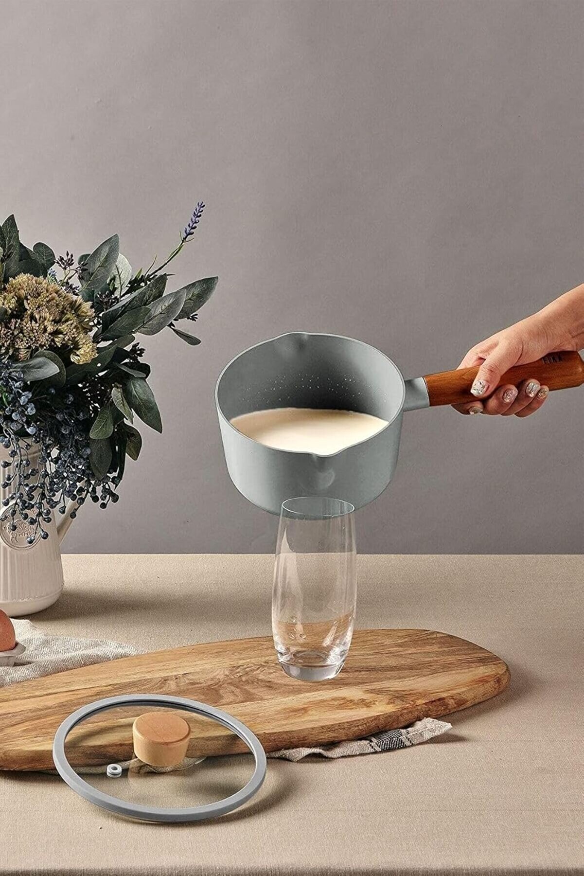 STOREMAX modashine Fika Döküm Süt Tavası Cam Kapaklı Gri 16cm modascope 1014773