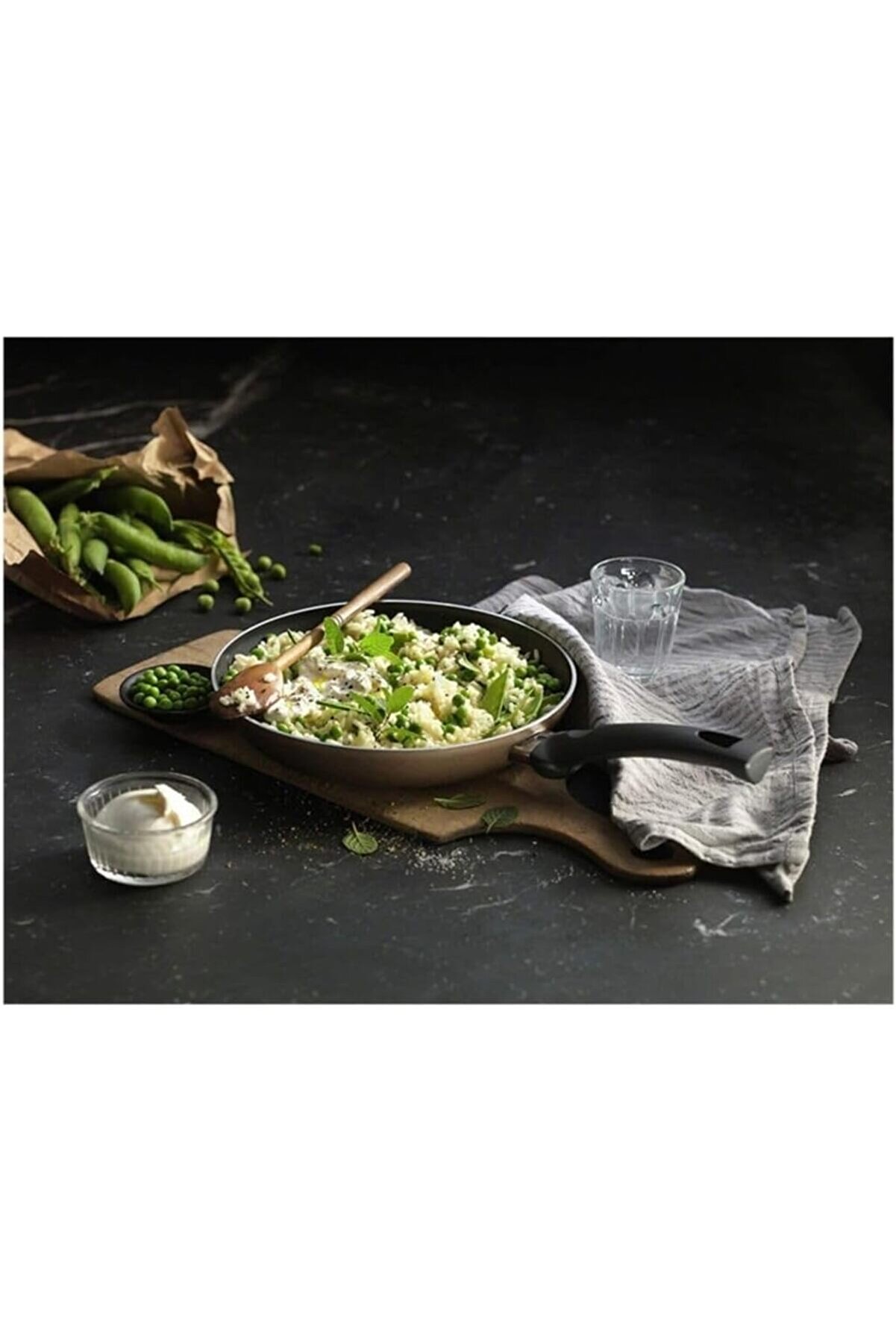 Modashi̇ne Amalfi̇ Teflon Kaplama 20 Cm Tava Şampanya K&ouml;p&uuml;ğ&uuml; Modascope 1014773