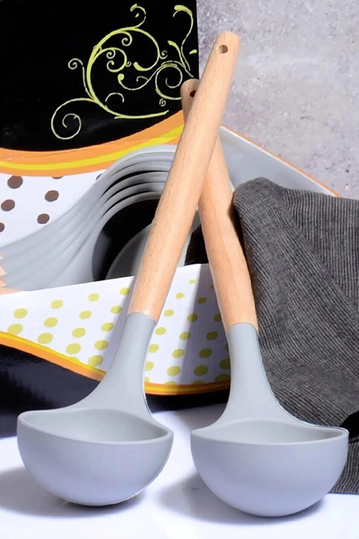 STOREMAX modashine Bambu Saplı Silikon Kepçe Füme 1 Adet modascope 1014773