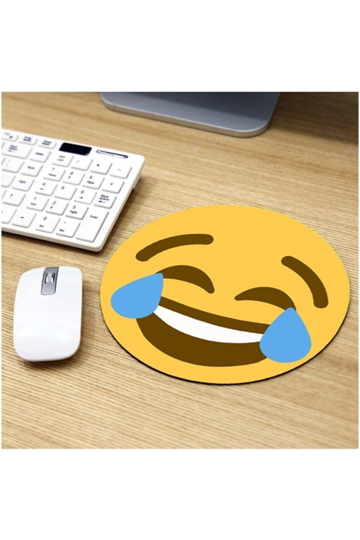STOREMAX mrtshoppng Gülen Surat Emoji Tasarımlı Mousepad - Mouse Pad - Fare Altlığı mrtshoppng 542093