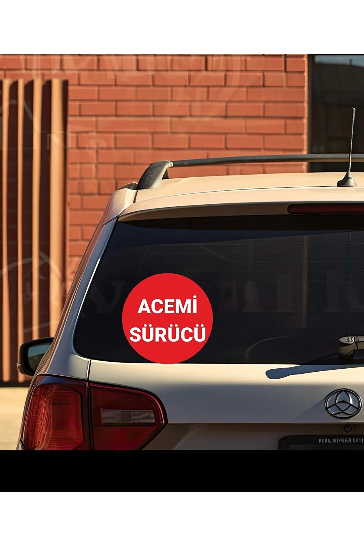 STOREMAX modashine Tasarla Acemi Sürücü Yazılı Oto 15x15 Cm Kırmızı zemin beyaz yazı modascope 1014773