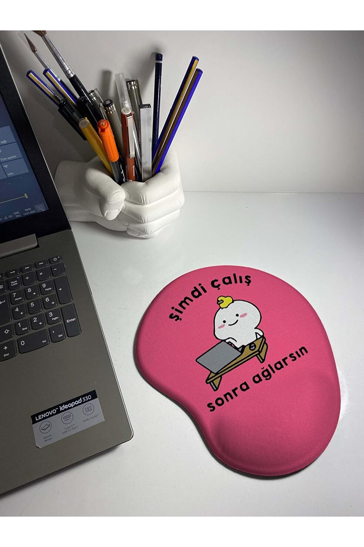 STOREMAX Shop - Şimdi Çalış Sonra Ağlarsın Baskılı Bilek Destekli Mouse Pad (pembe) 1175713