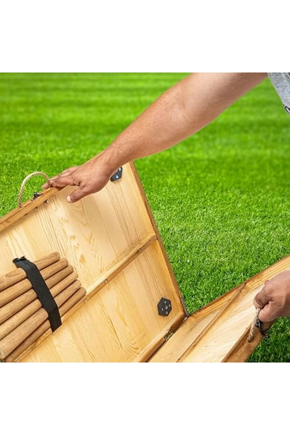 Katlanır Kamp, Pi̇kni̇k Ve Bahçe Masası 50X50 Cm - Cevi̇z Renk 1014773