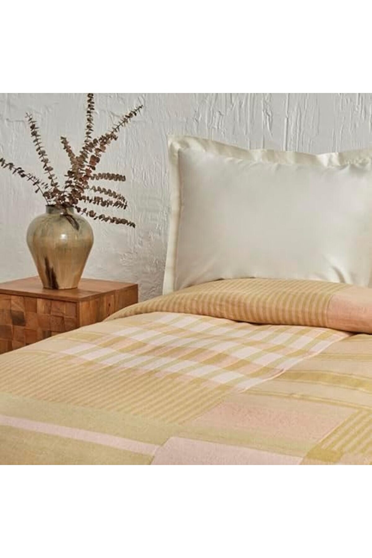 %100 Pamuk Çi̇ft Ki̇şi̇li̇k Müsli̇n Pi̇ke Yavruağzı 1014773