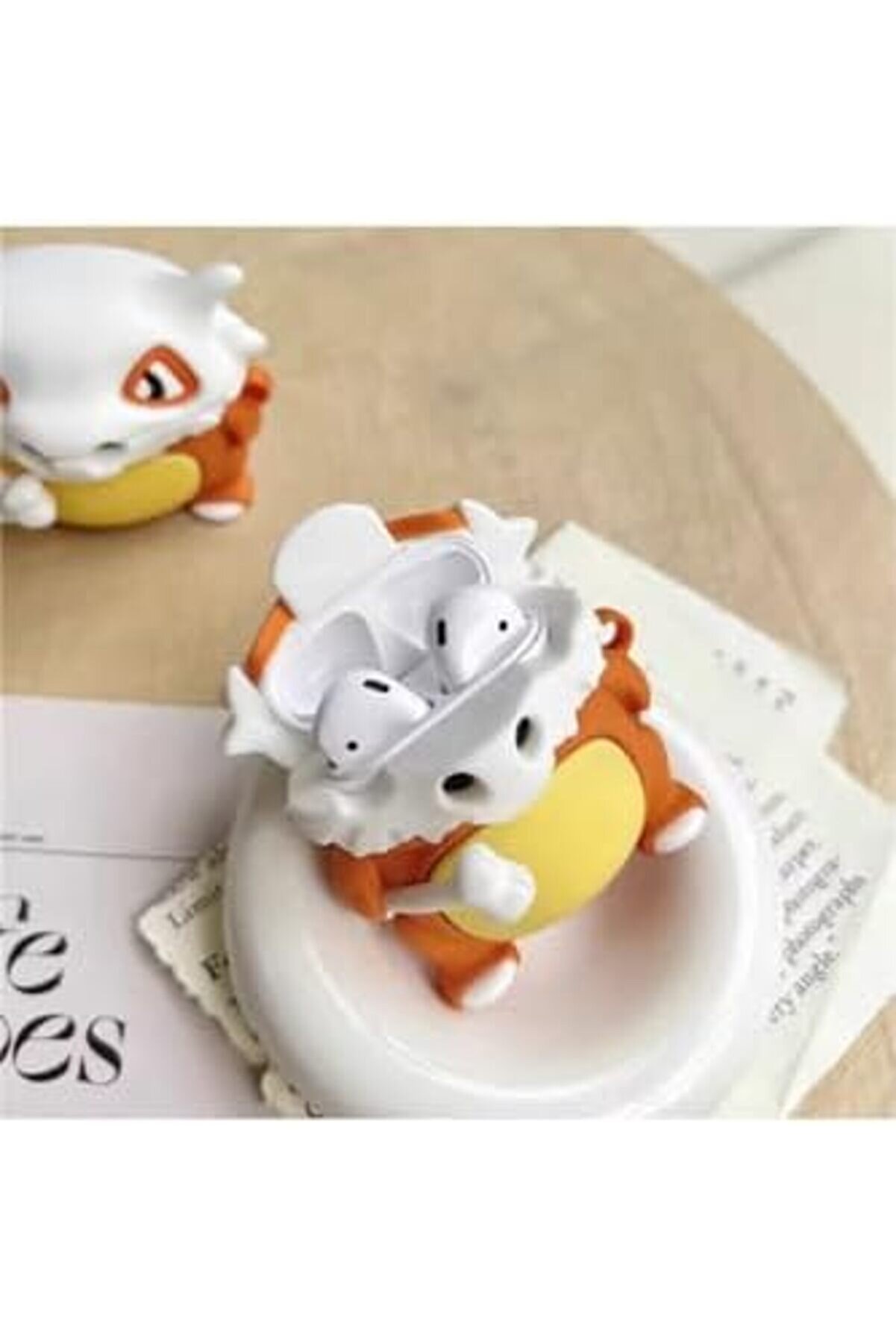 1. Nesi̇l Ve 2. Nesi̇l İle Uyumlu Oyuncak Tasarımlı Kalın Si̇li̇kon Kılıf 1014773