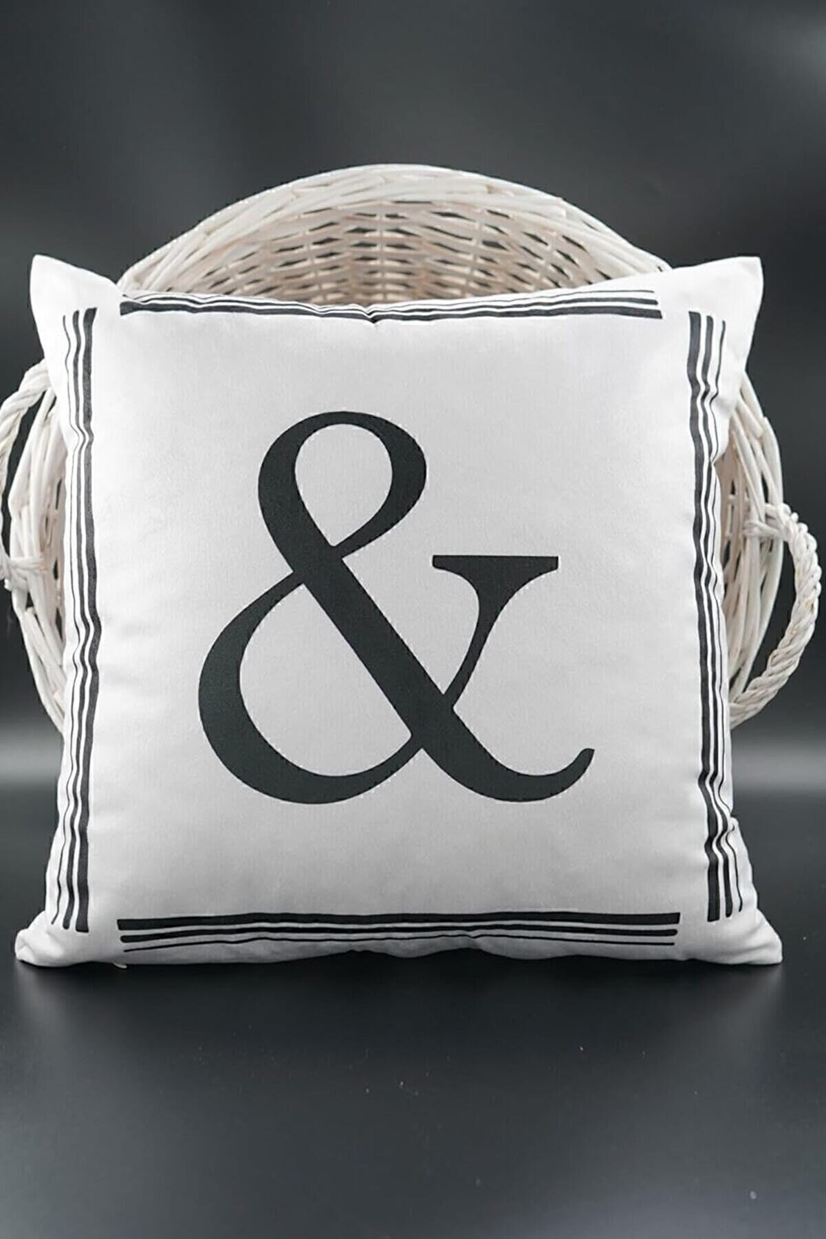 Pltnstoreshop Harfli̇ Kırlent Kılıfı Kadi̇fe 43X43 Cm &Ccedil;i̇ft Taraflı Ile Ve Sembol&uuml; Kedi̇ Desenli̇ Evli̇li̇k