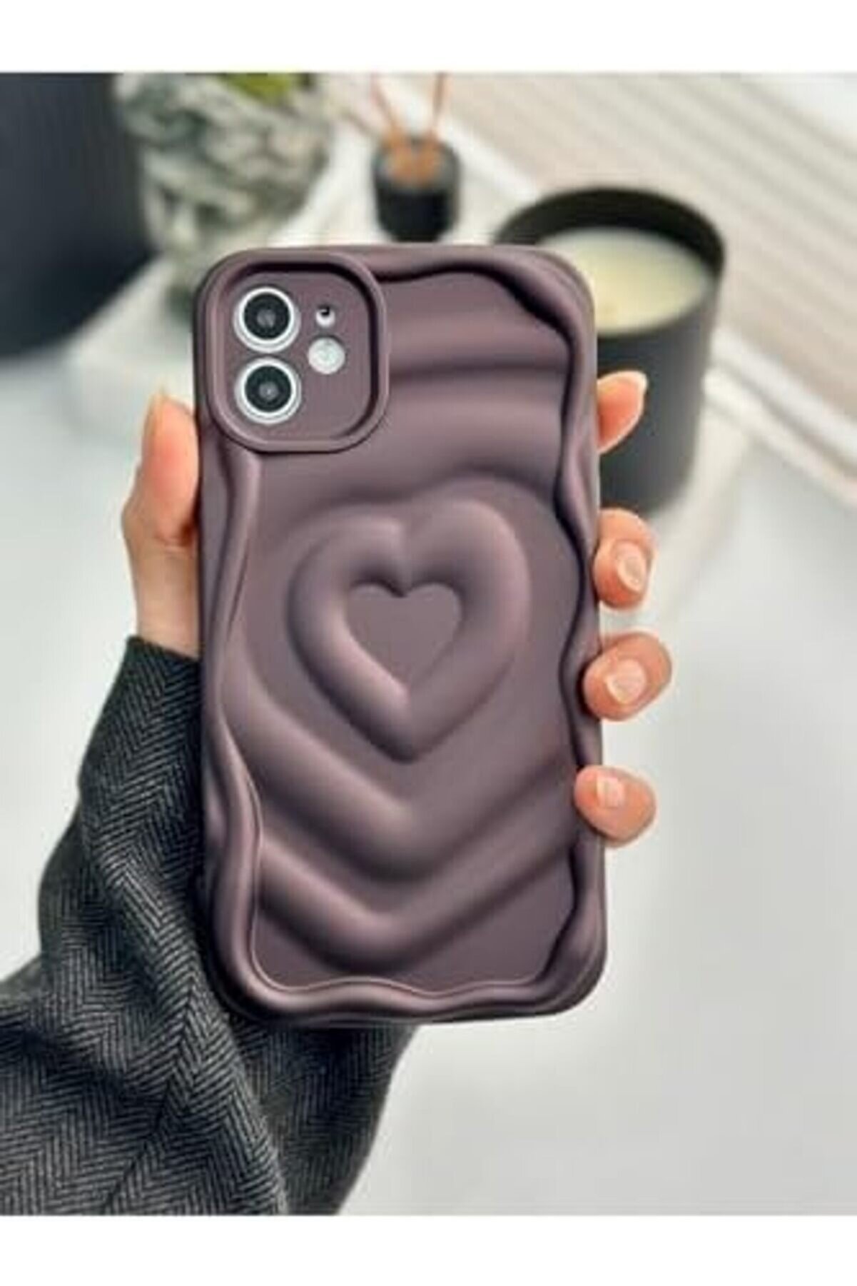 Aksesuar İphone 12 İle Uyumlu 3D Kabartma Mat Kalp Si̇li̇kon Kılıf 1014773