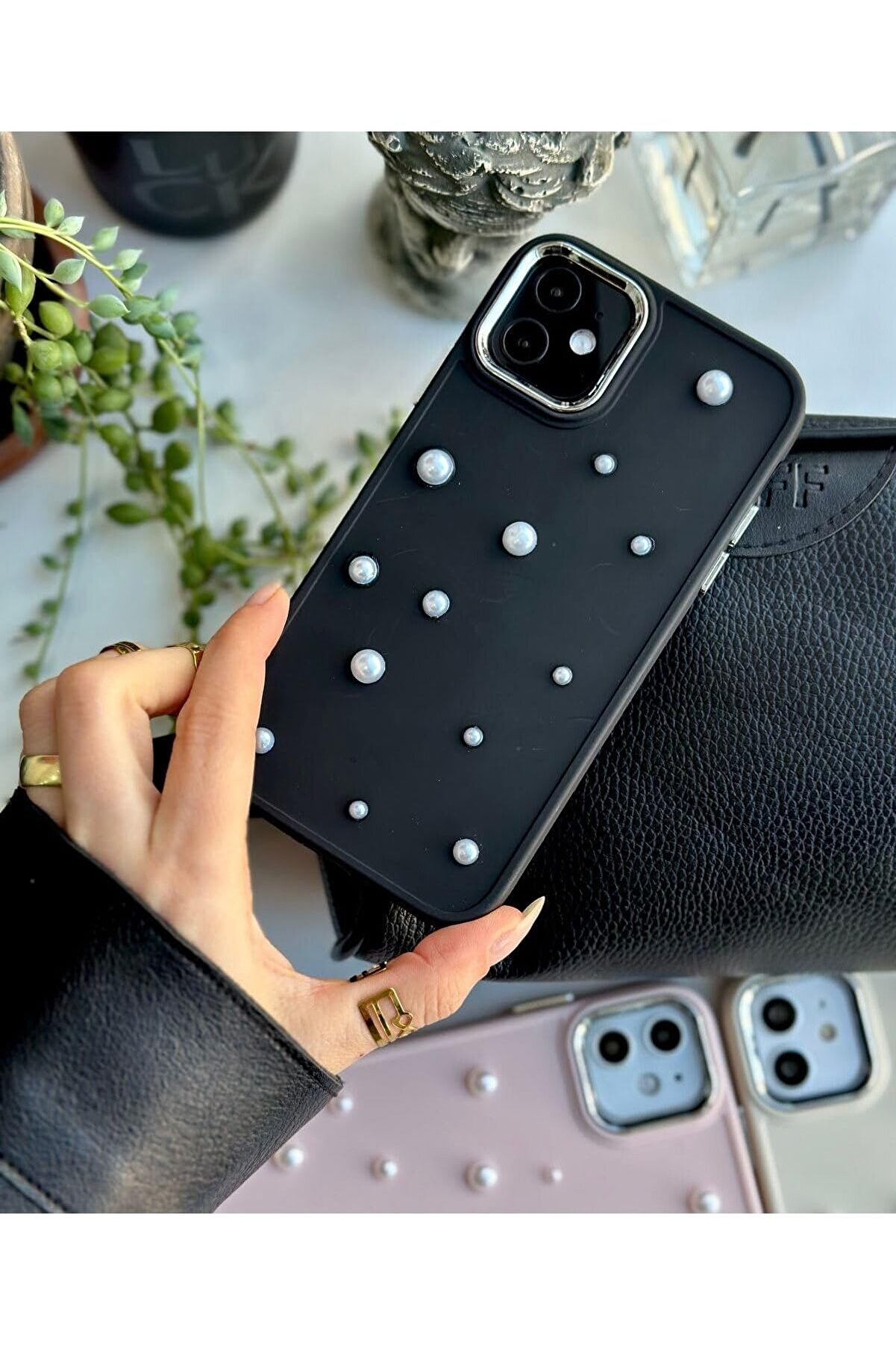 STOREMAX elizzashop Aksesuar Iphone 11 Uyumlu 3d Oyuncaklı Pearl Tasarımlı Yumuşak Silikon Kılıf - Siyahpearl