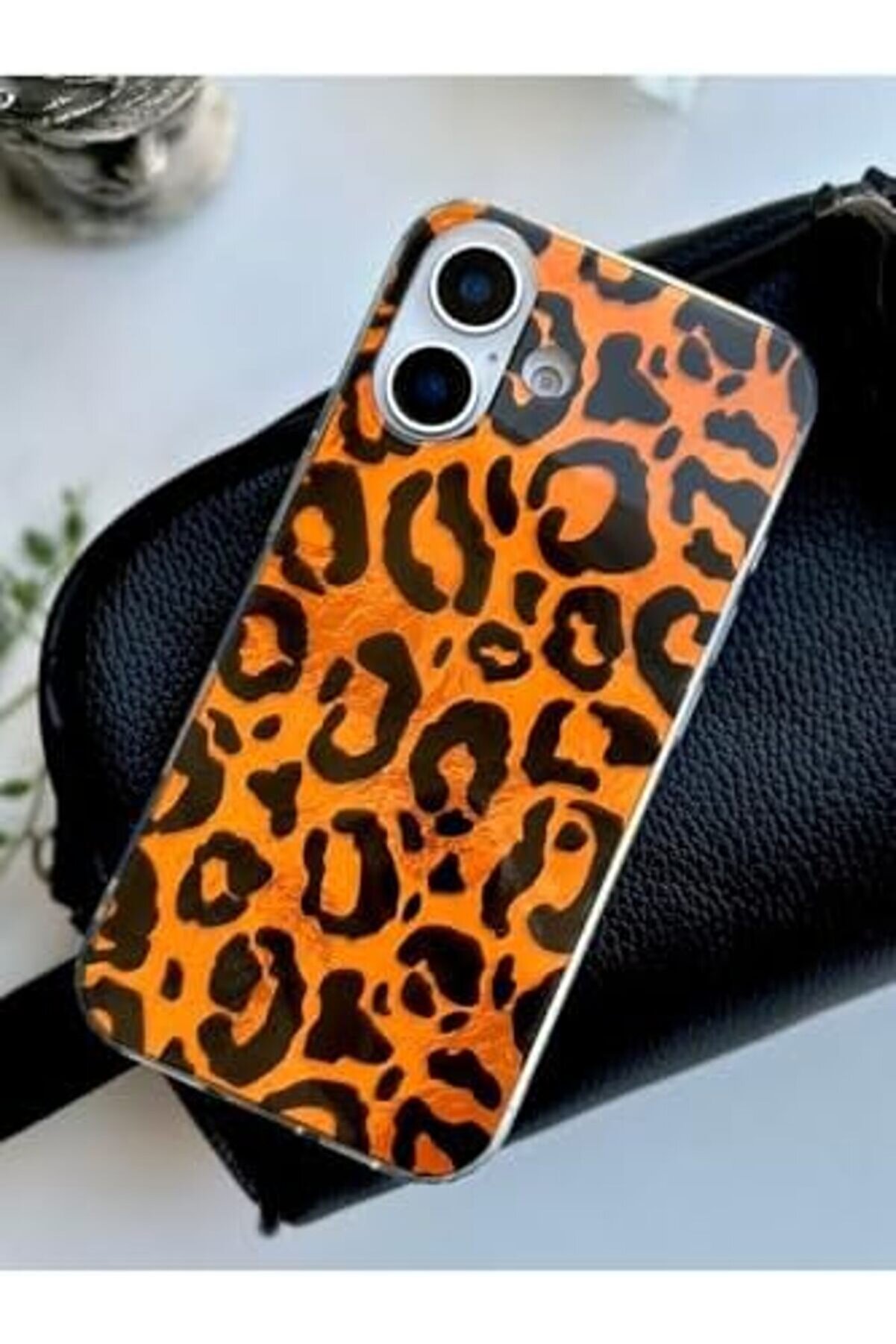 Aksesuar 16 Uyumlu Parlak Tasarımlı Si̇li̇kon Kılıf - 1117798