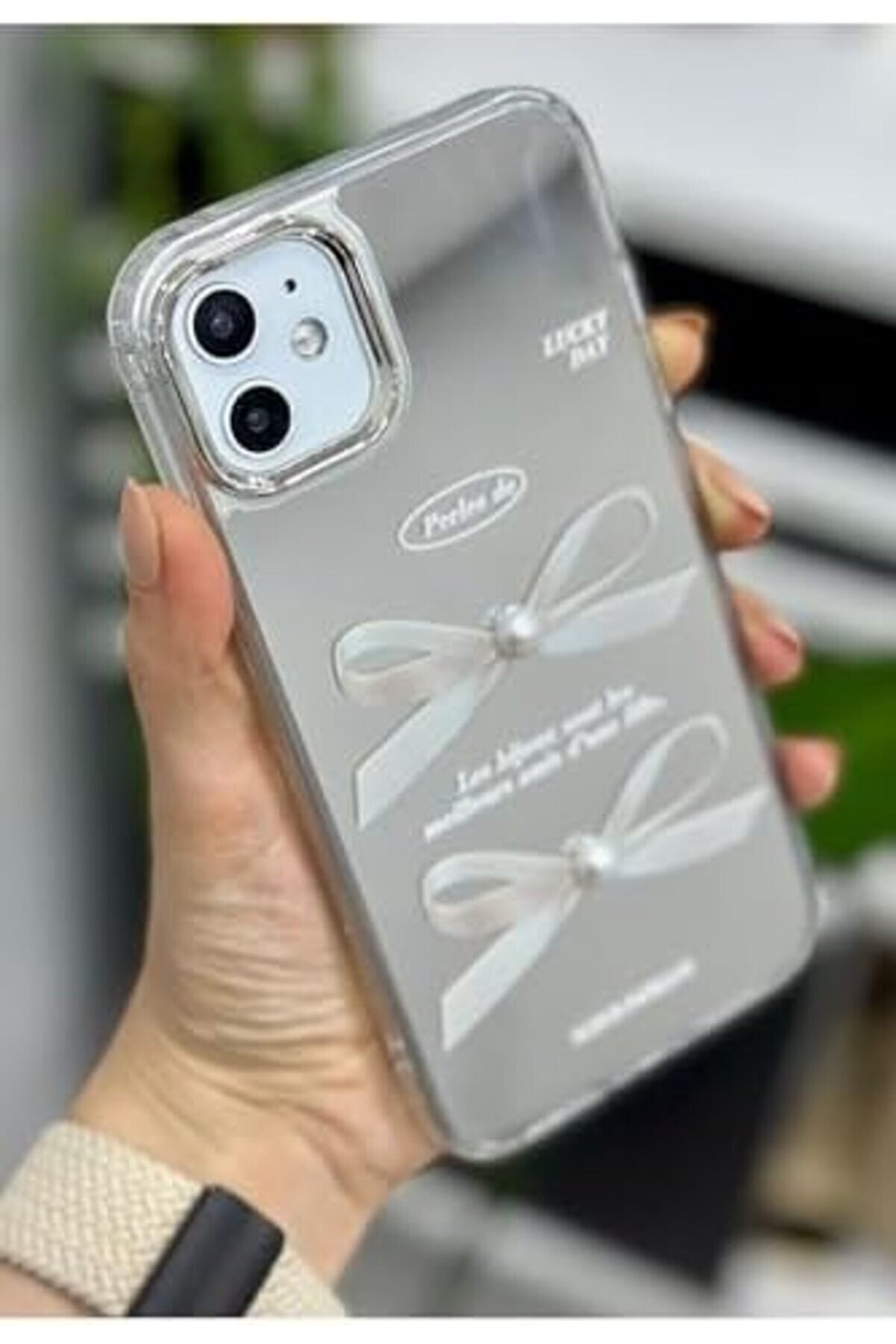 Aksesuar 11 İle Uyumlu Aynalı Fi̇yonk Tasarım Darbe &Ouml;nleyi̇ci̇ Si̇li̇kon Kılıf 1014773