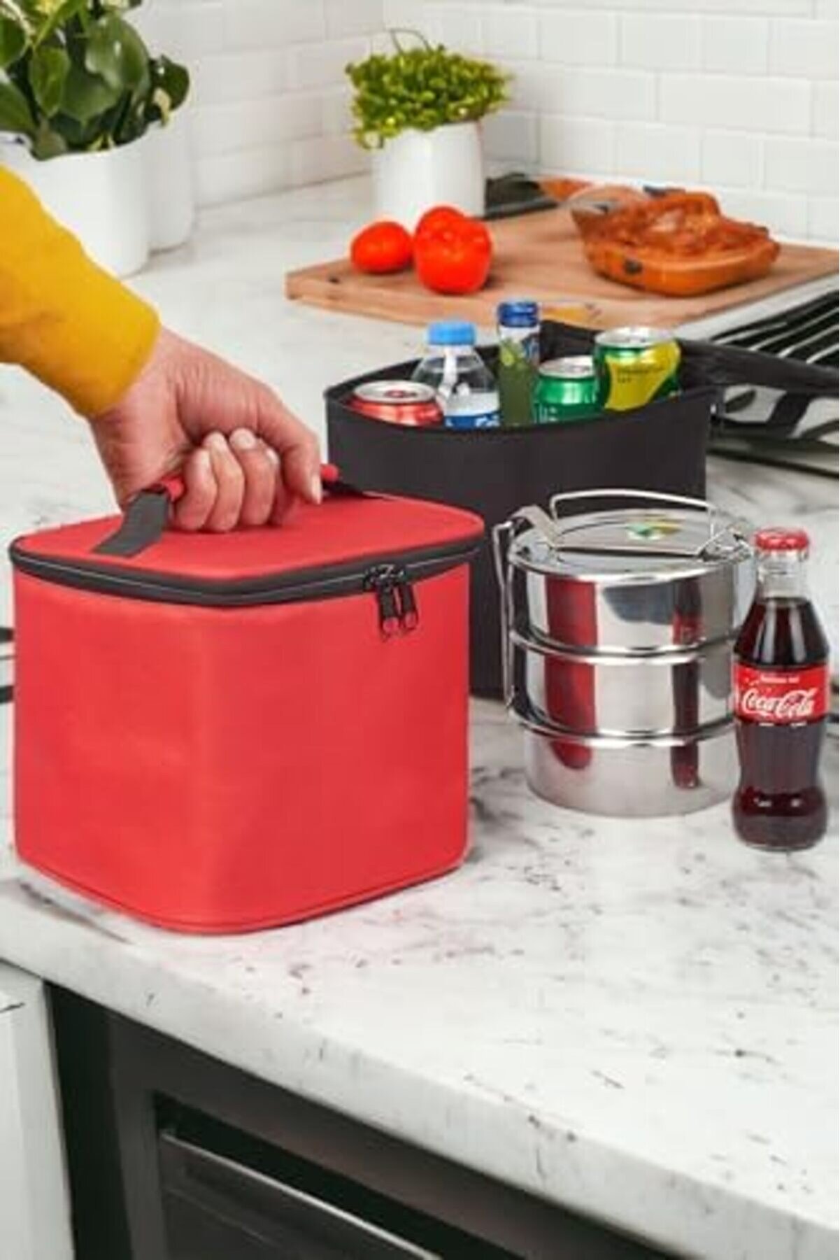 Isı Yalıtımlı Tutucu Kamp Pi̇kni̇k Beslenme Sefer Tası &Ccedil;antası Kırmızı Ex08-K 1014773