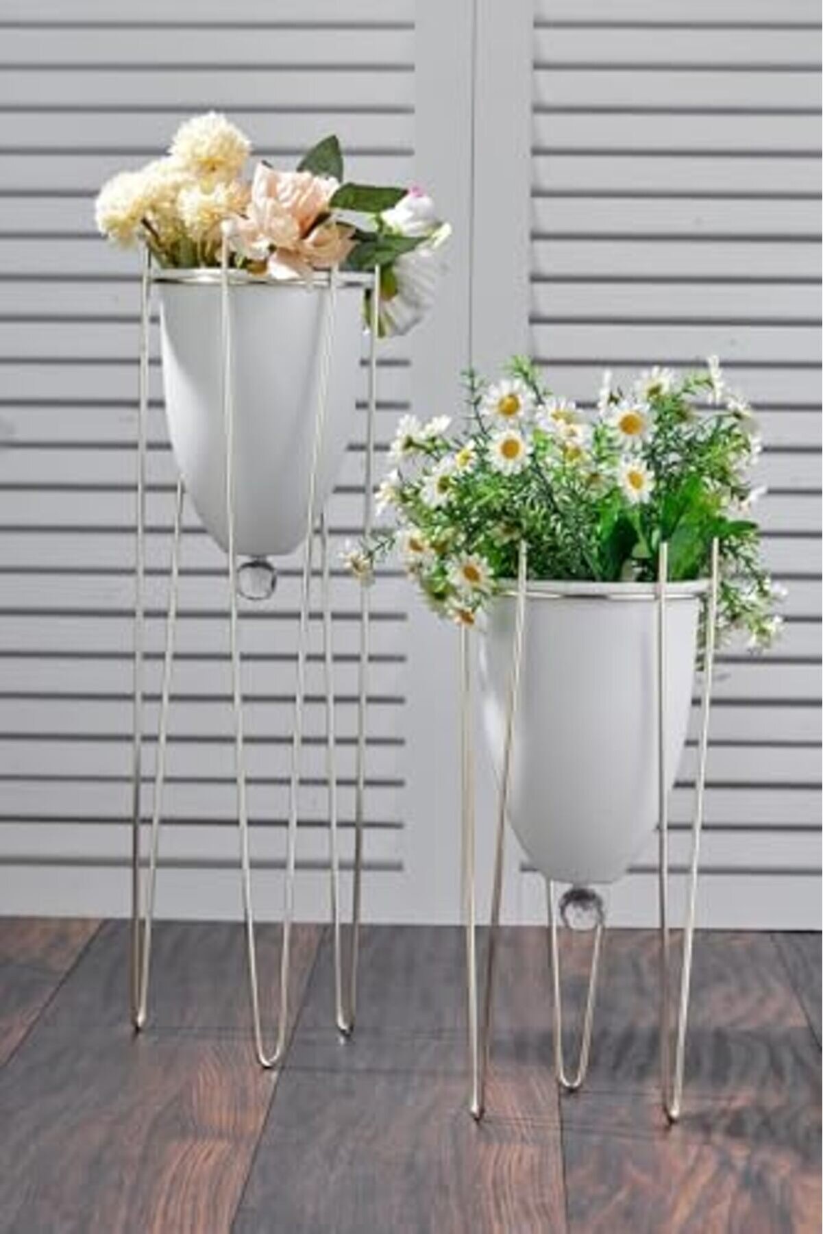 2 Li̇ Ayaklı Dekorati̇f Beyaz Saksı Yeni̇ Model 1014773