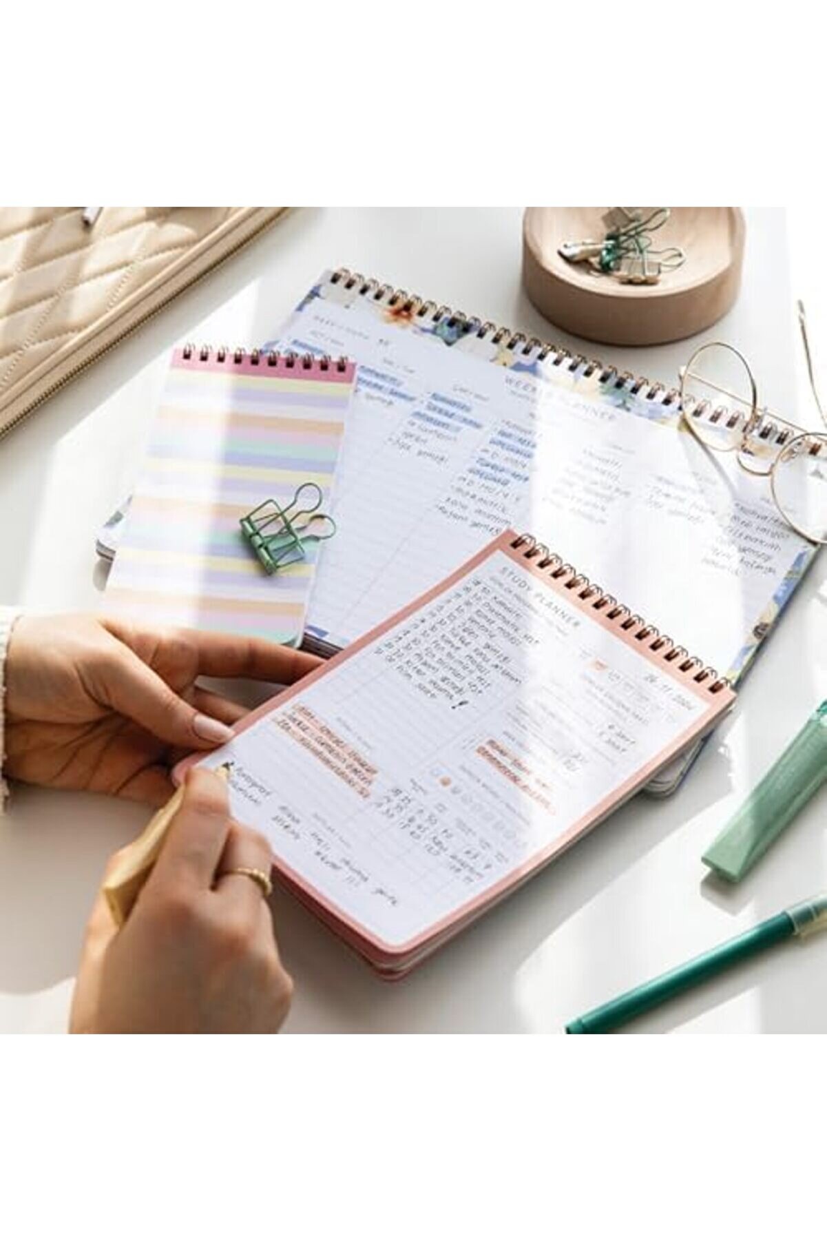 Modashi̇ne A4 Haftalık Ve Günlük 3’Lü Masaüstü Süresi̇z Planlayıcı Set – Çi̇çekler Modascope 1014773