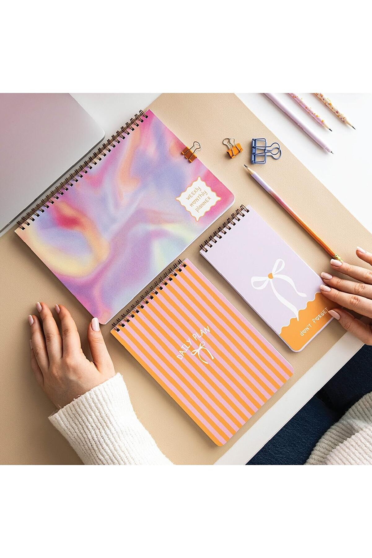 STOREMAX modashine Haftalık ve Günlük 3’lü Masaüstü Süresiz Planlayıcı Set - Soyut modascope 1014773