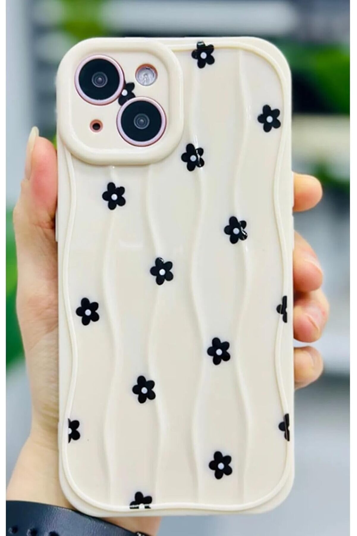 STOREMAX Aksesuar Iphone 13 ve 14 Uyumlu 3d Wavy Siyah Papatya Baskı Desenli Silikon Kılıf - Dalgalıpapatya