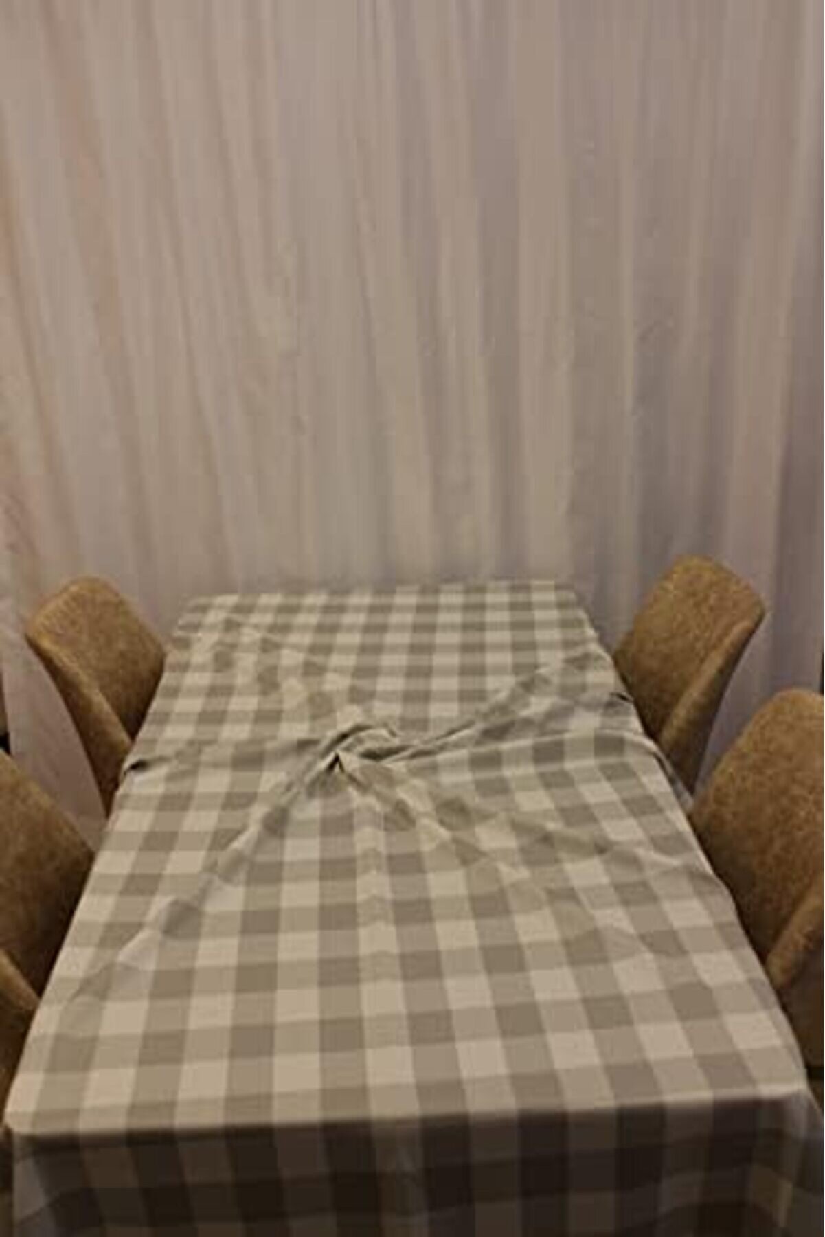 Gri̇ Renk Kare Desenli̇ Full Akri̇li̇k Dokuma Masa Örtüsü 150X220 Cm 1014773