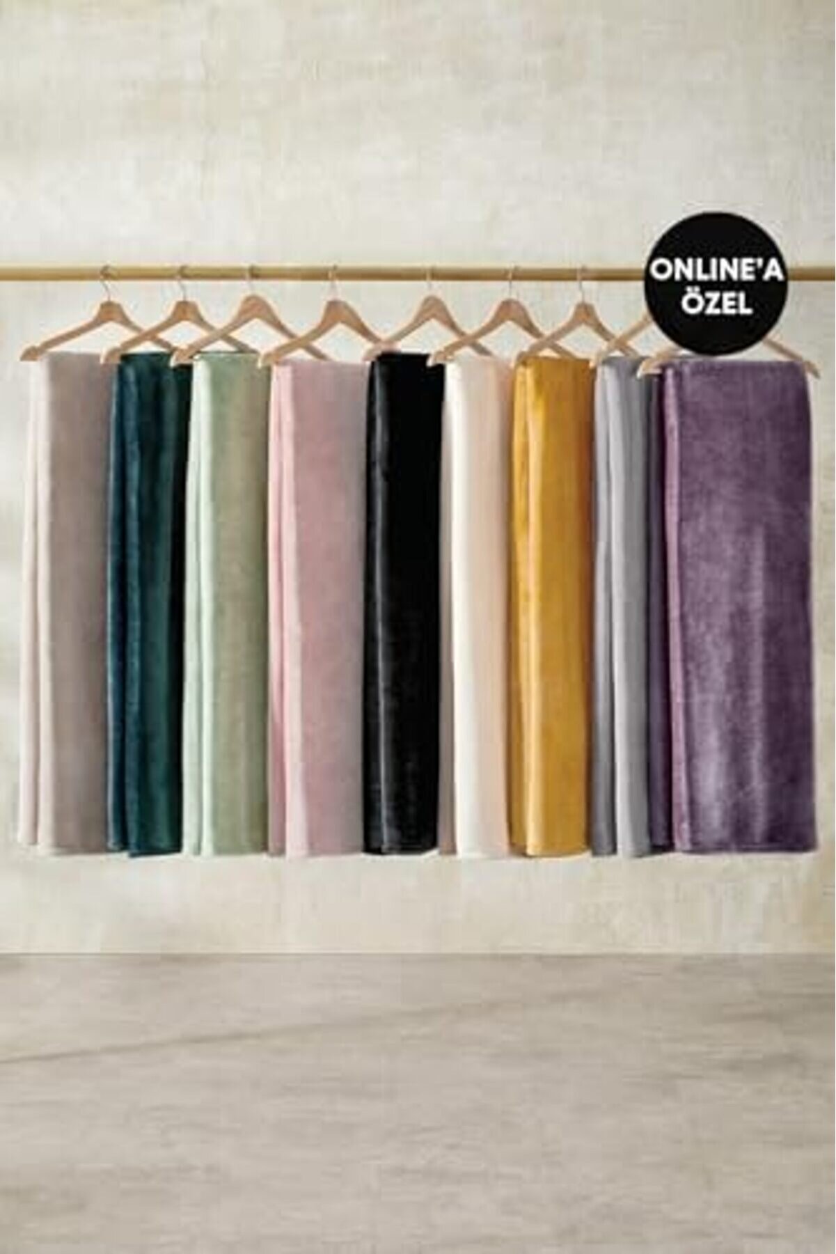 Olenna Tv Battani̇yesi̇ 140X190 K&uuml;l Moru 1014773