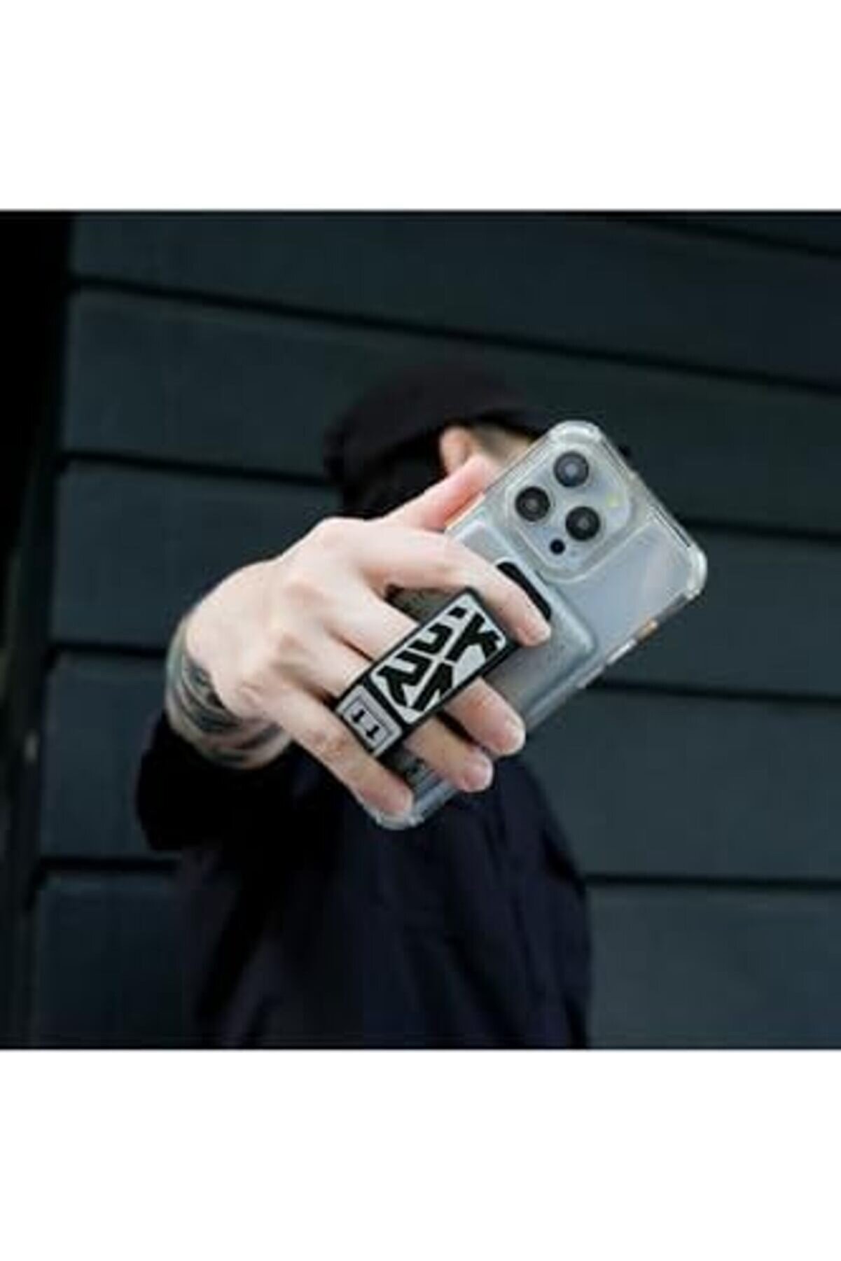 Kablosuz Powerbank Ski̇narma Ki̇ra Kobai̇ Pd Hızlı Şarj Özelli̇kli̇ Powerbank 15W 10000Mah Gümüş 1175713