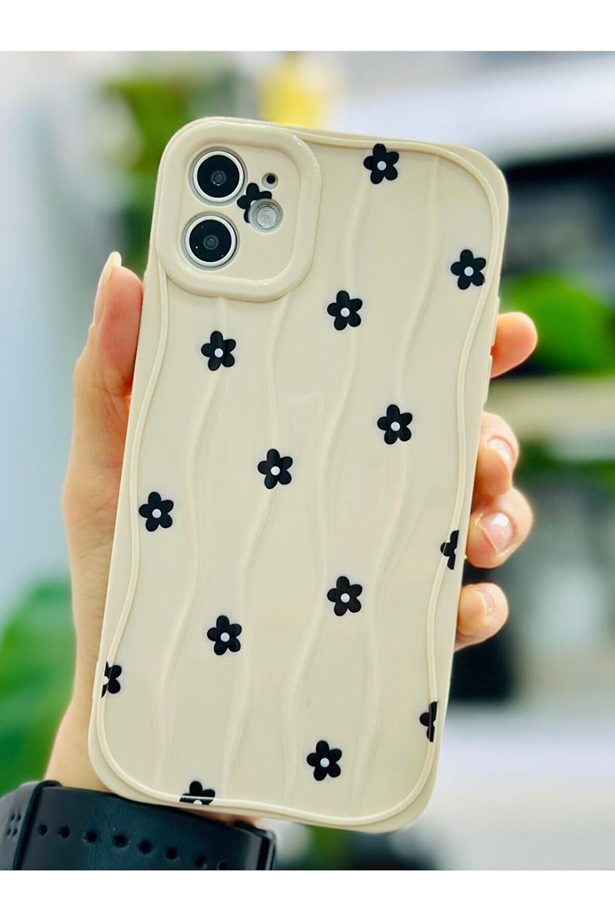 STOREMAX Aksesuar 11 ile Uyumlu Dalgalı SİYAH Tasarımlı Baskılı Esnek Silikon Kılıf 1014773