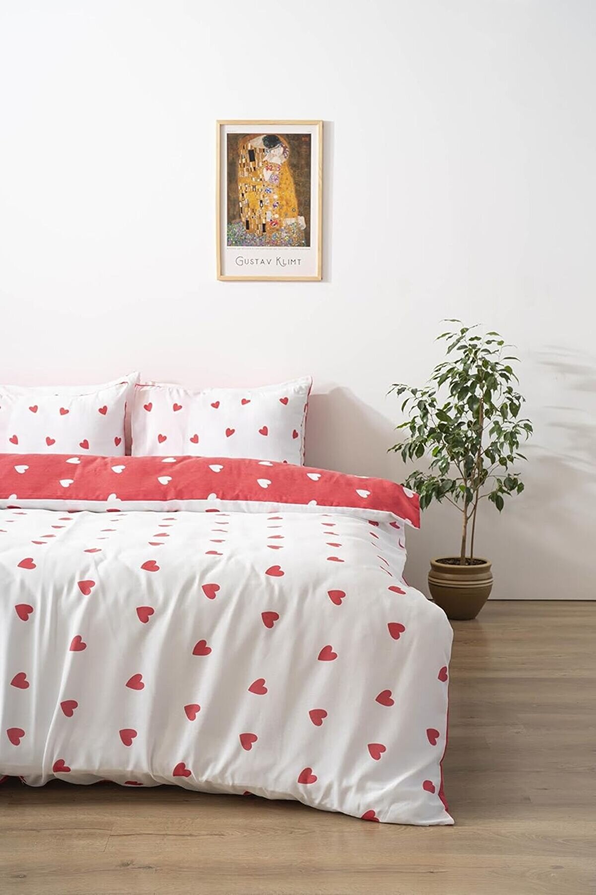 STOREMAX Kırmızı Zemin Kalpli Çift Kişilik Pamuklu Nevresim Takımı 1014773