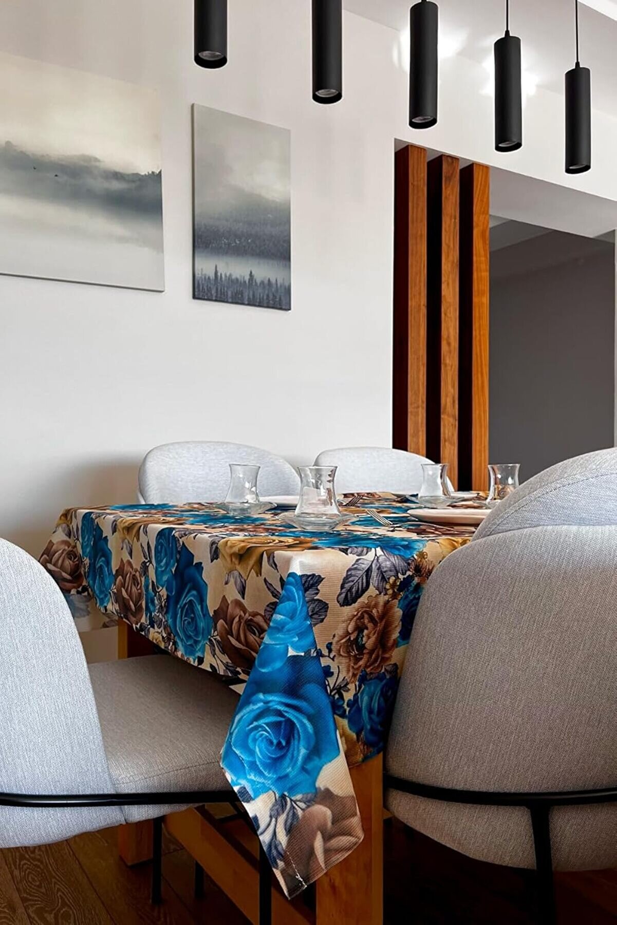 STOREMAX & LAUREL Baskılı Yıkanabilir Masa Örtüsü Mutfak Bahçe Piknik Masa Örtüsü Mavi Ağırlıklı Çiçek Desenl