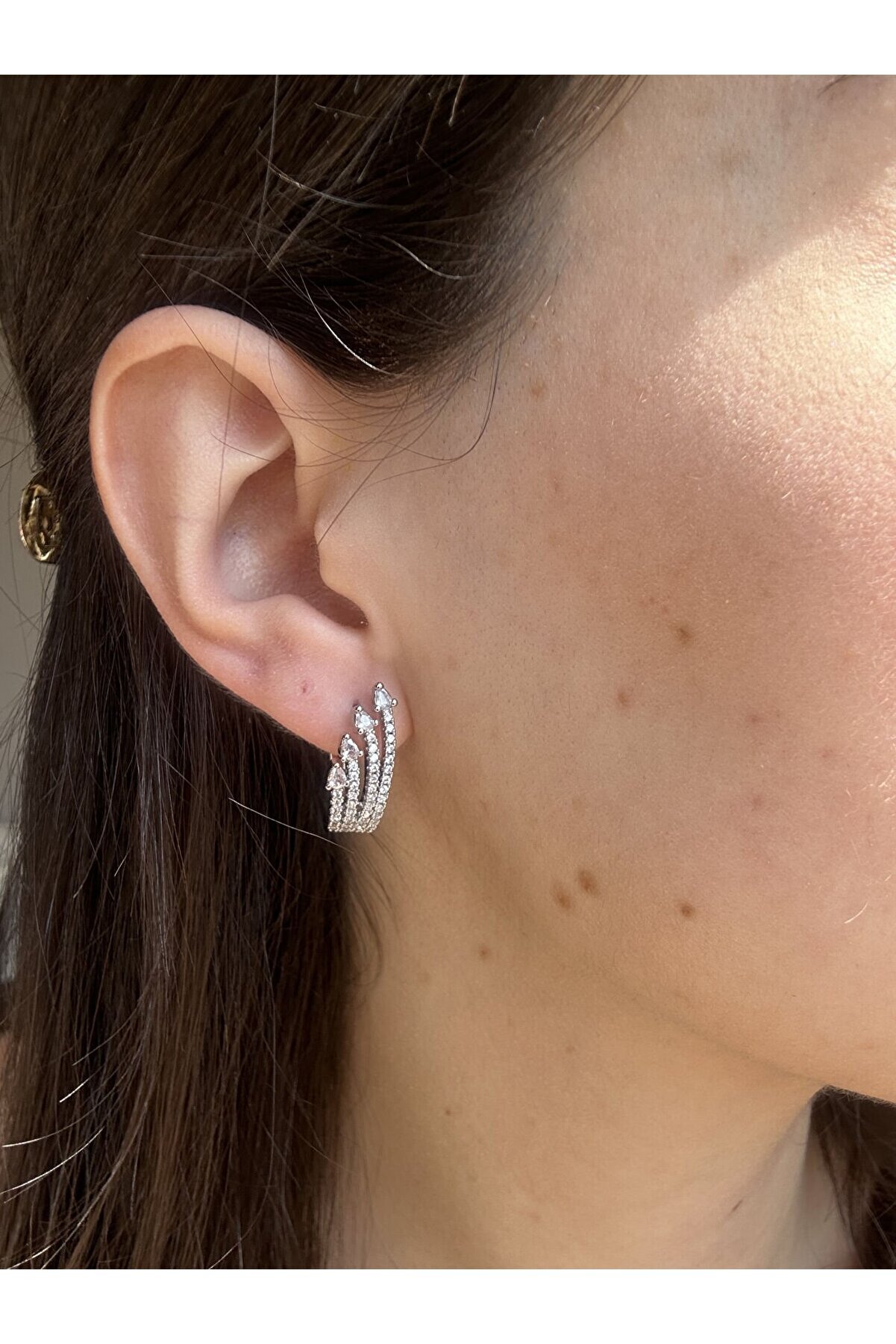 Ateli̇er Emi̇ne Dörtlü Ok Tasarımı Küpe