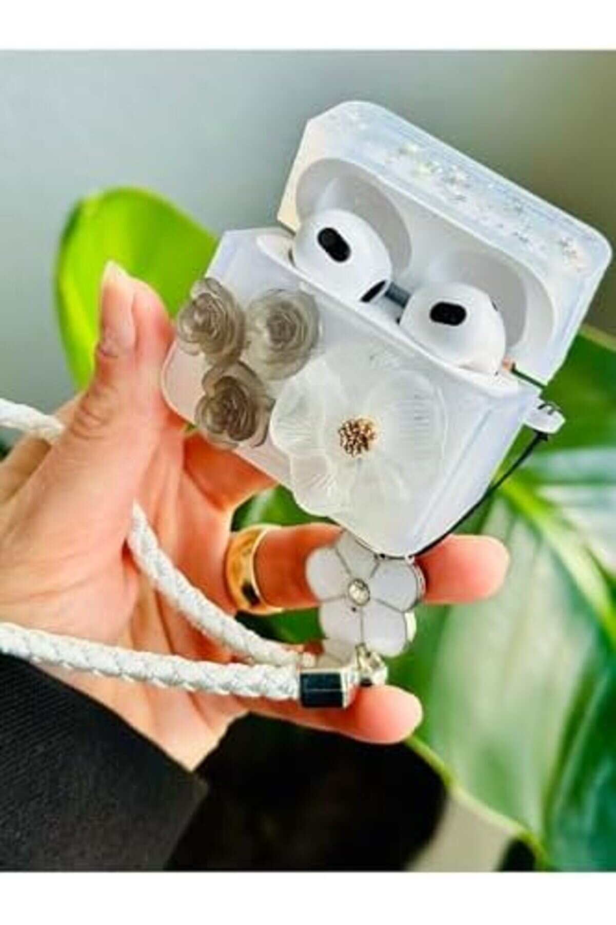 4.Nesi̇l İle Uyumlu Oyuncak Tasarımlı Kalın Si̇li̇kon Kılıf - Inci̇li̇menekşe 1014773