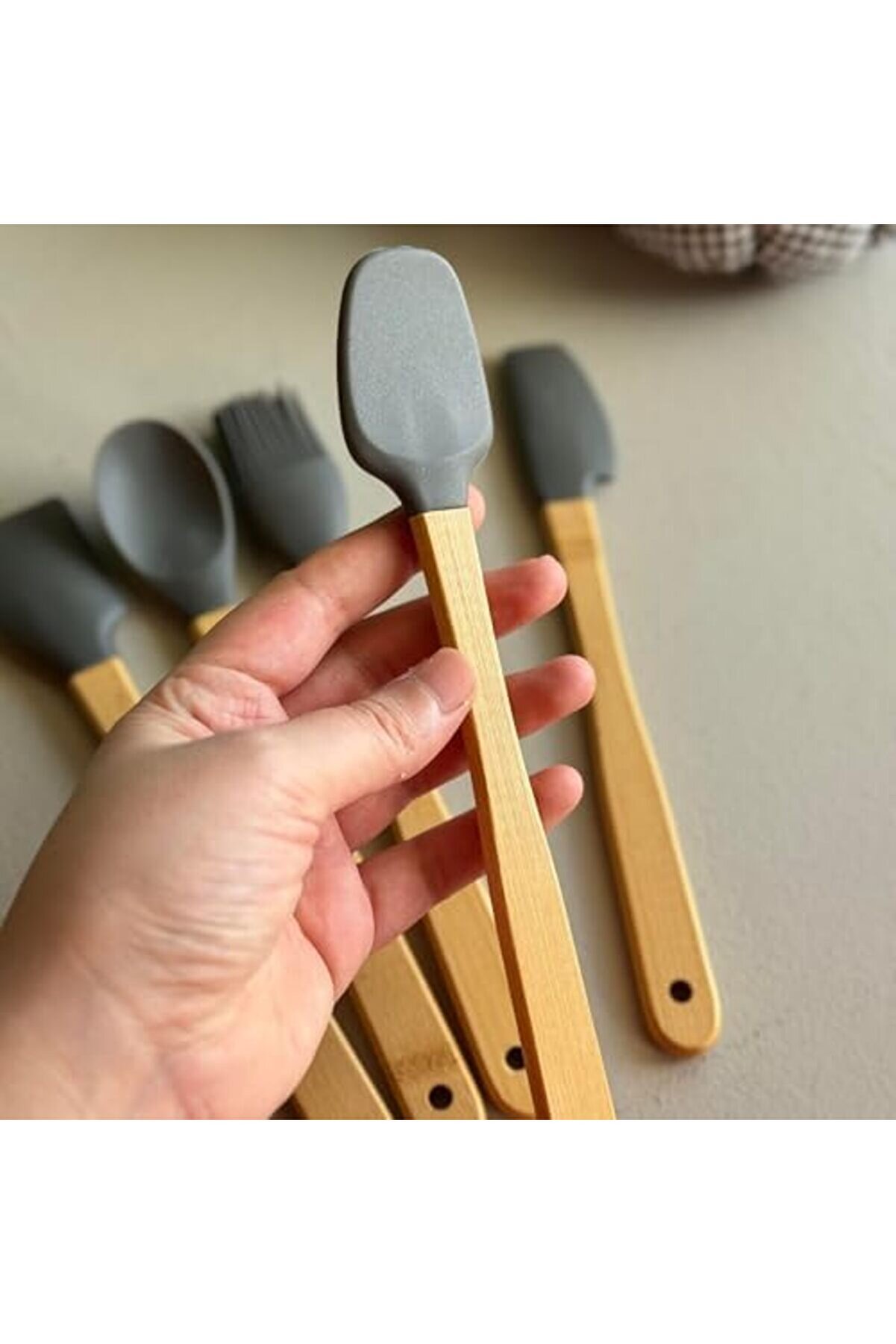 Bambu Saplı 5 Li̇ Si̇li̇kon Mutfak Seti̇ – Isıya Dayanıklı Spatula, Kaşık Ve Kepçe Takımı, Şık Ve A