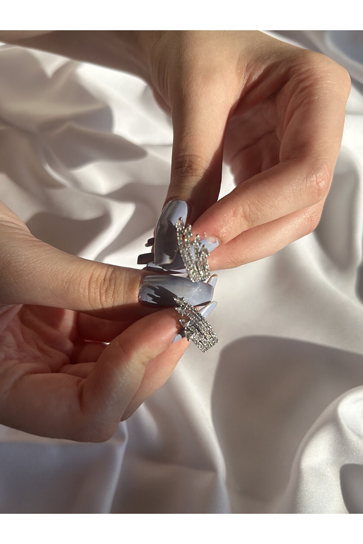 Ateli̇er Emi̇ne Dörtlü Ok Tasarımı Küpe