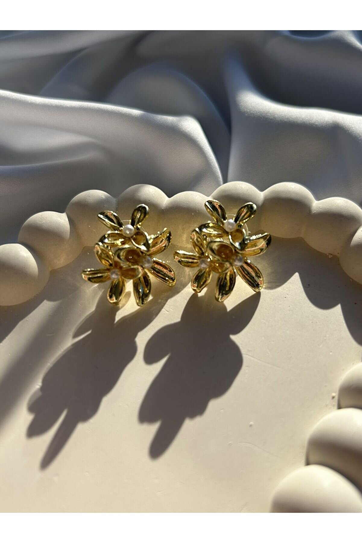 Ateli̇er Emi̇ne Çi̇çek Tasarım Küpe