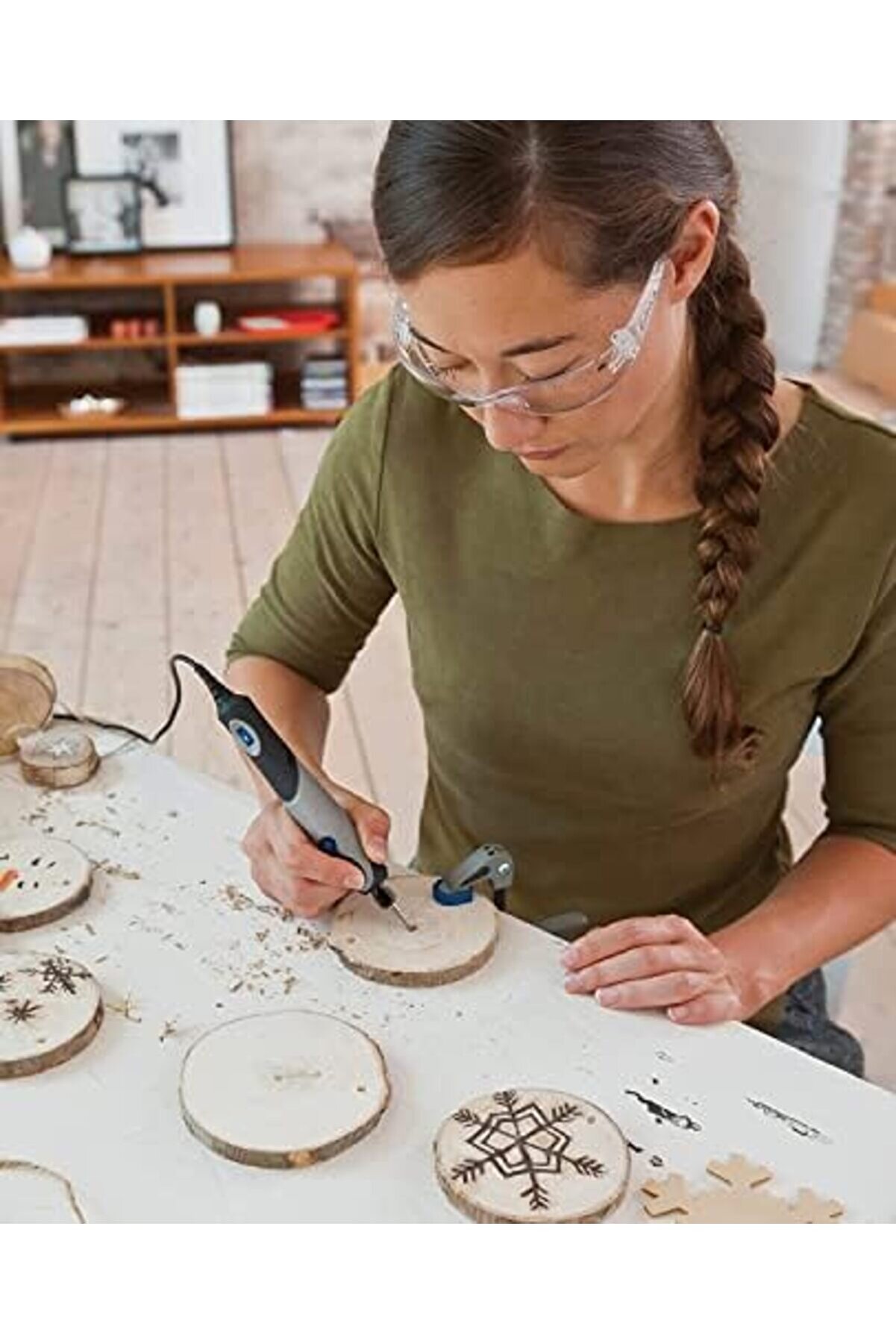 2050 Stylo+ Çok Amaçlı Alet 9 W Set (15 Aksesuar, Deği̇şken Devi̇r Ayarı 22.000 Devi̇r/Daki̇kaya Kadar G