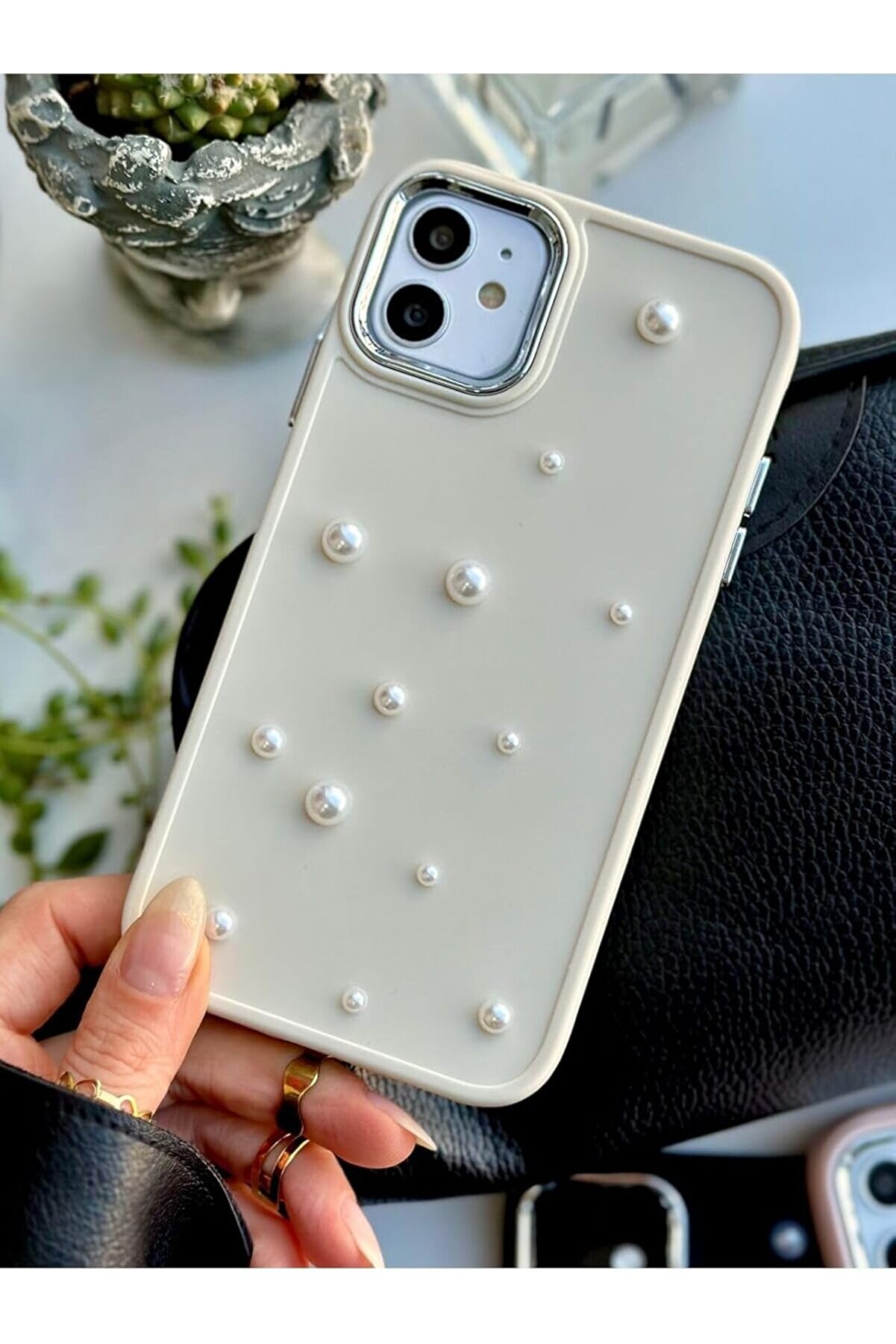 STOREMAX Aksesuar 11 Uyumlu 3d Oyuncaklı Pearl Tasarımlı Yumuşak Silikon Kılıf - Krempearl 1014773