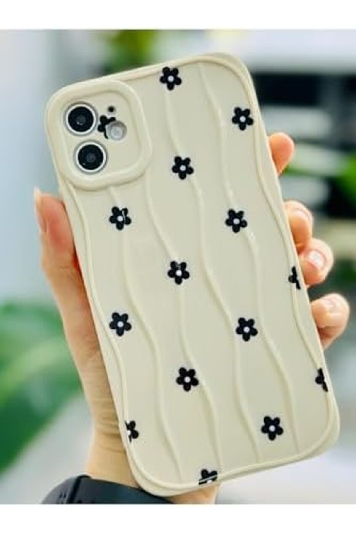 Aksesuar 11 İle Uyumlu Dalgalı Si̇yah Tasarımlı Baskılı Esnek Si̇li̇kon Kılıf 1014773