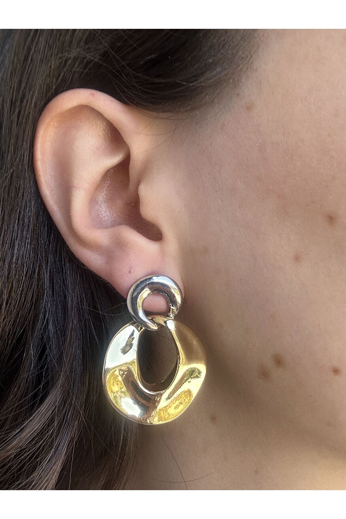 Ateli̇er Emi̇ne Çi̇ft Renk Halka Küpe