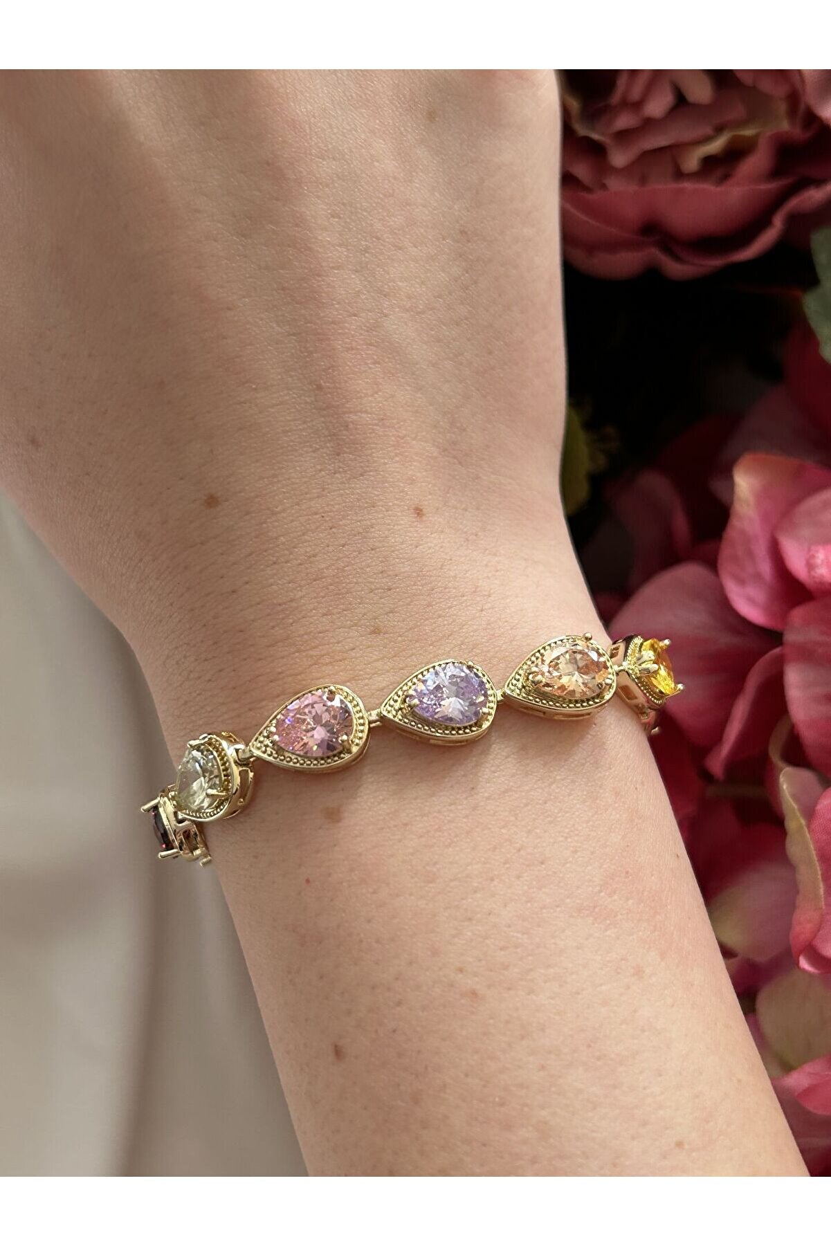 Ateli̇er Emi̇ne Vıp Renkli̇ Damla Zi̇rkon Bi̇lekli̇k