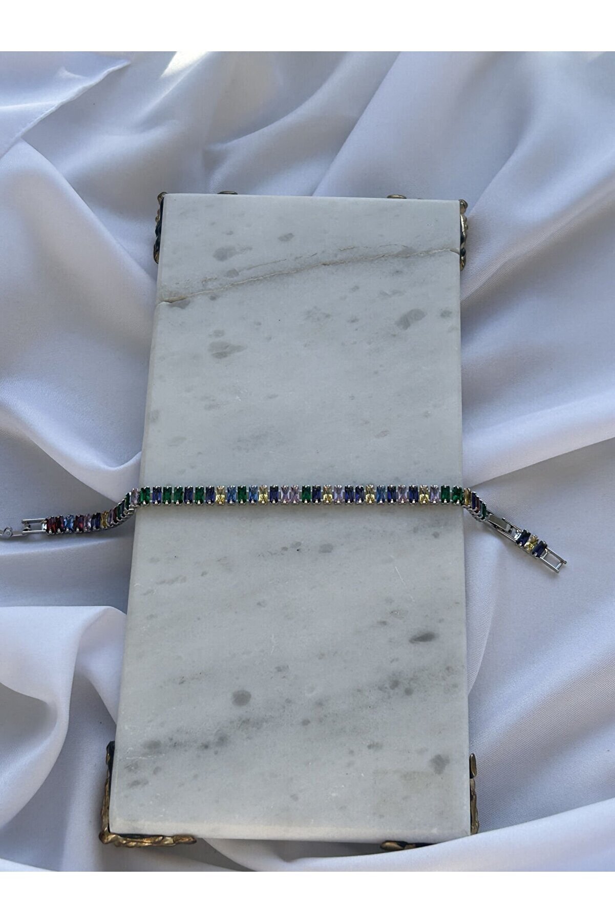 Ateli̇er Emi̇ne Renkli̇ Su Yolu Gümüş Bi̇lekli̇k