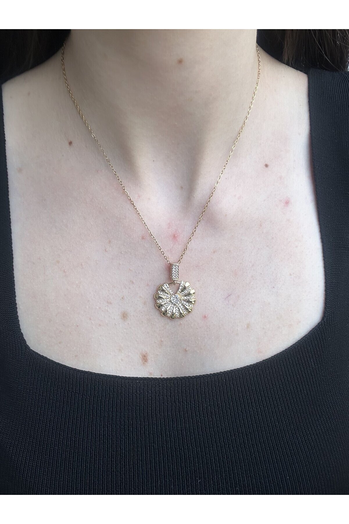 Ateli̇er Emi̇ne Zi̇rkon Taşlı Halka Tasarım Kolye