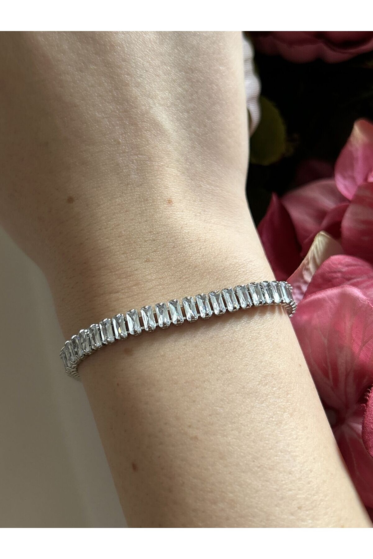 Ateli̇er Emi̇ne Baget Su Yolu Bi̇lekli̇k