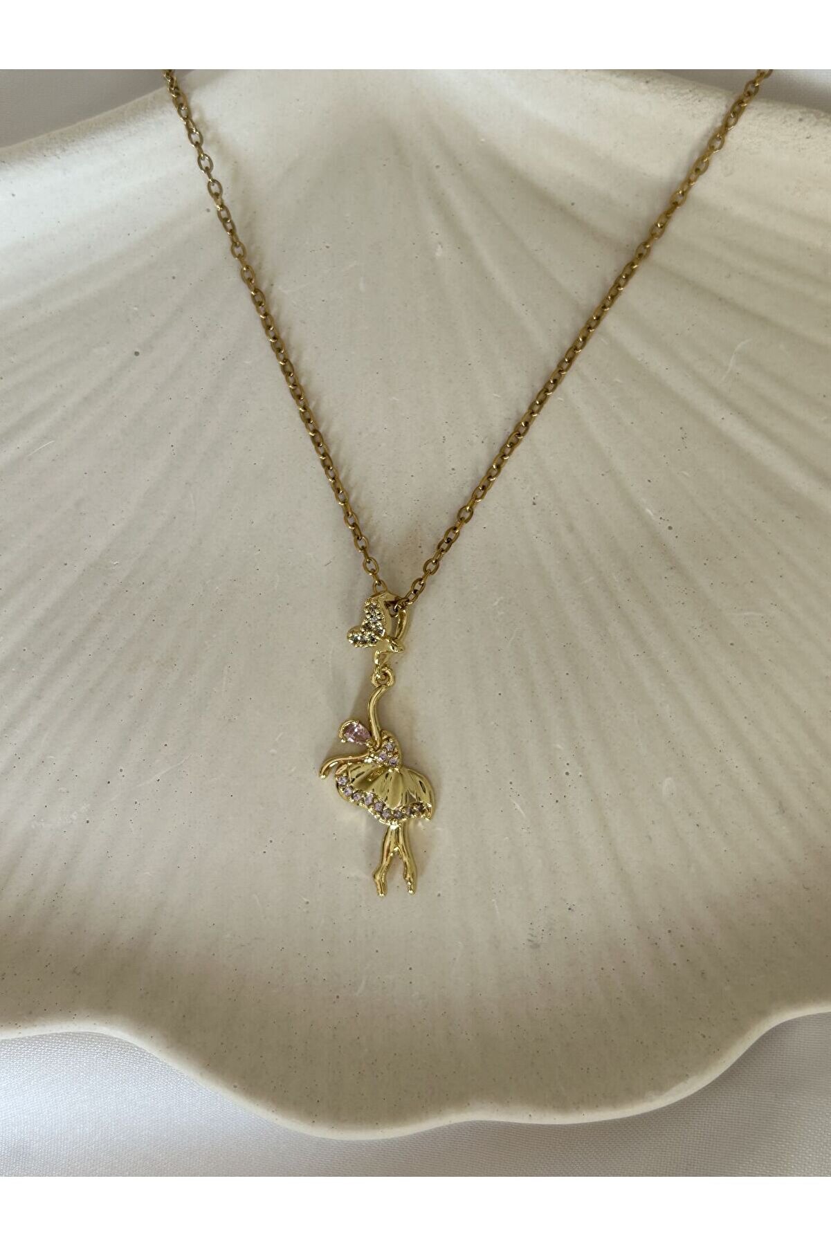 Ateli̇er Emi̇ne Gold Baleri̇n Kolye