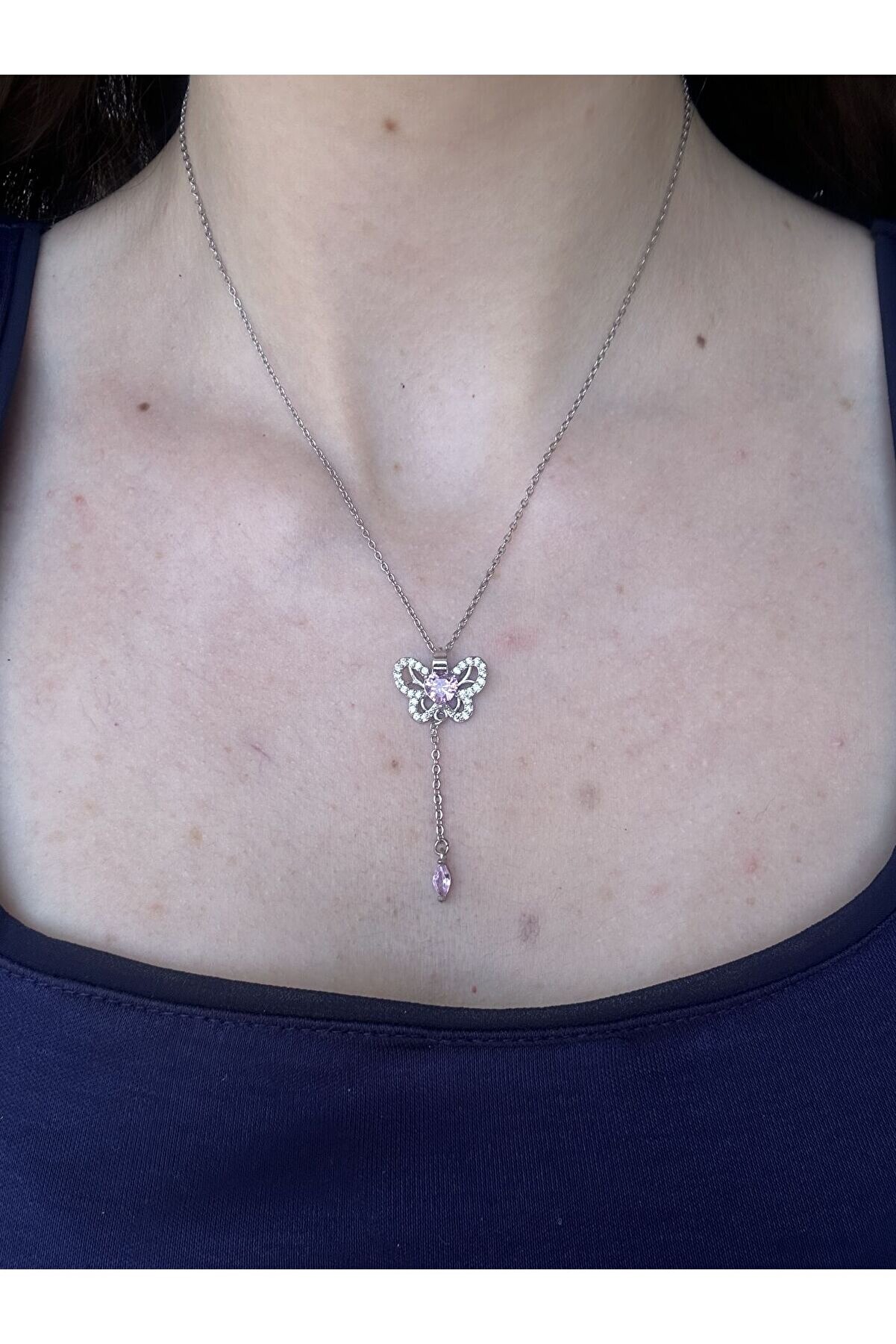 Ateli̇er Emi̇ne Pembe Kelebek Kolye