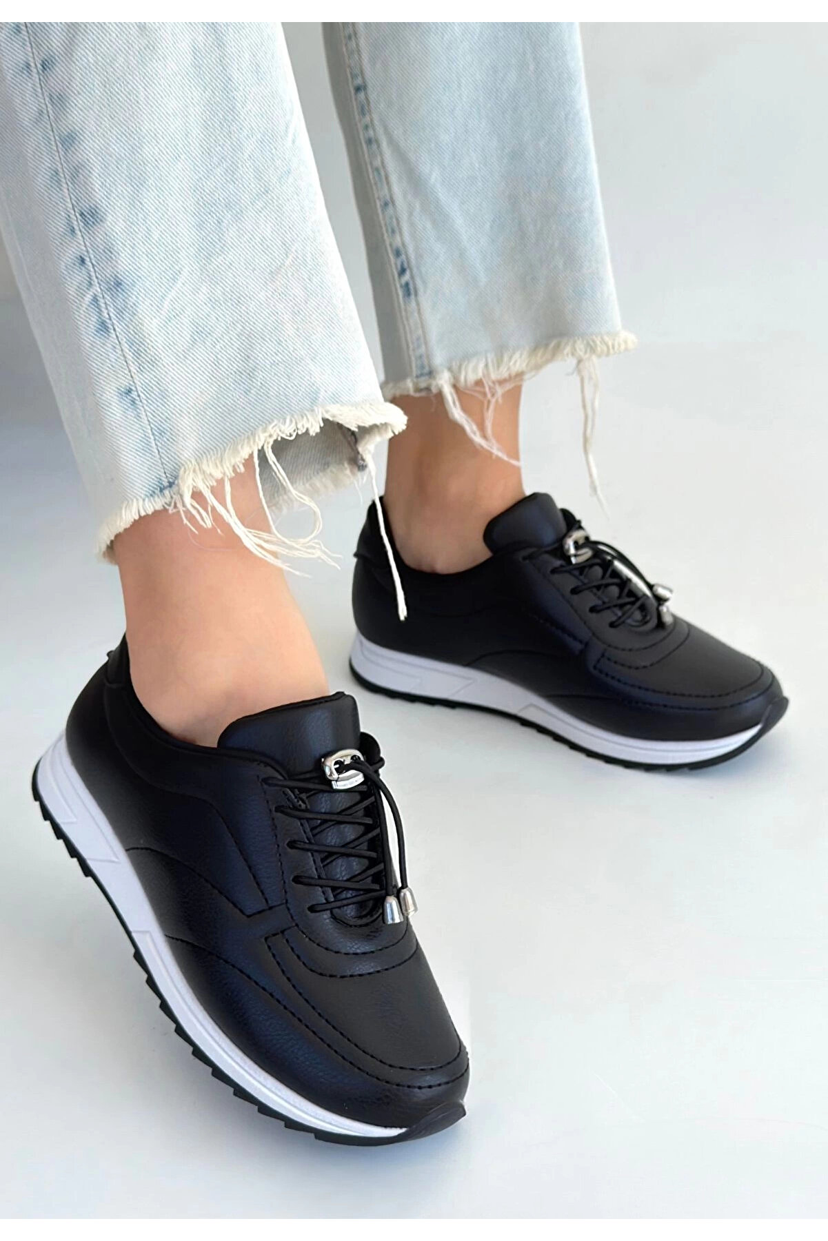 No 35 Fi̇nna Si̇yah Ci̇lt Bağcıklı Spor Ayakkabı