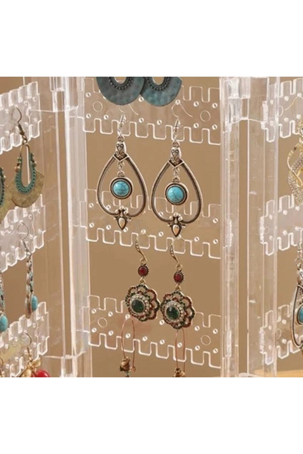 360° Dönebi̇len Takı Organi̇zeri̇