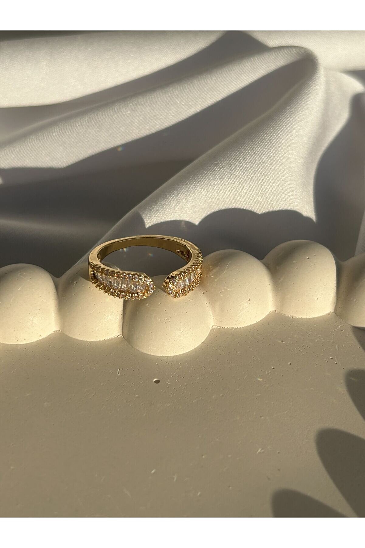 Ateli̇er Emi̇ne Si̇lver Taşlı Detay Yüzük