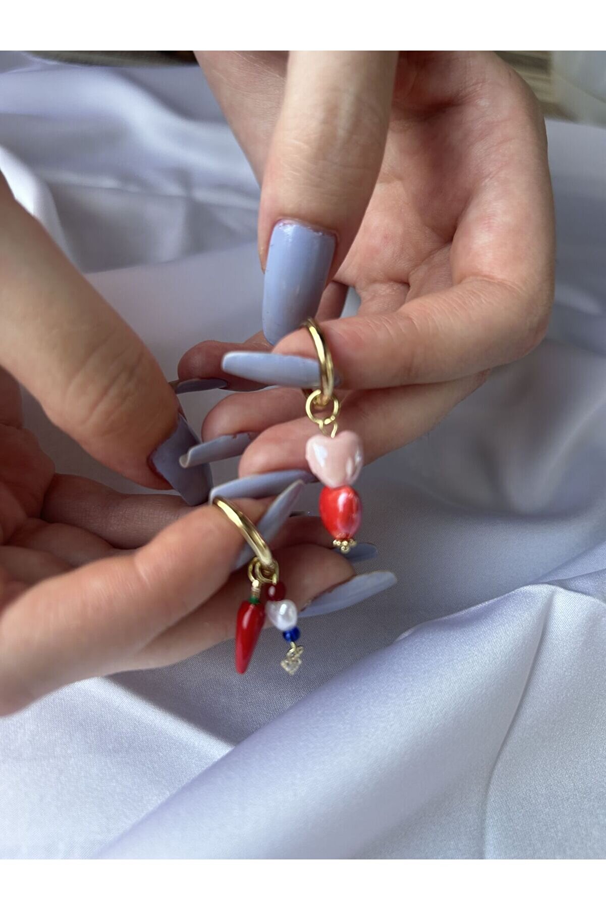 Ateli̇er Emi̇ne Renkli̇ Çoklu Charm Küpe