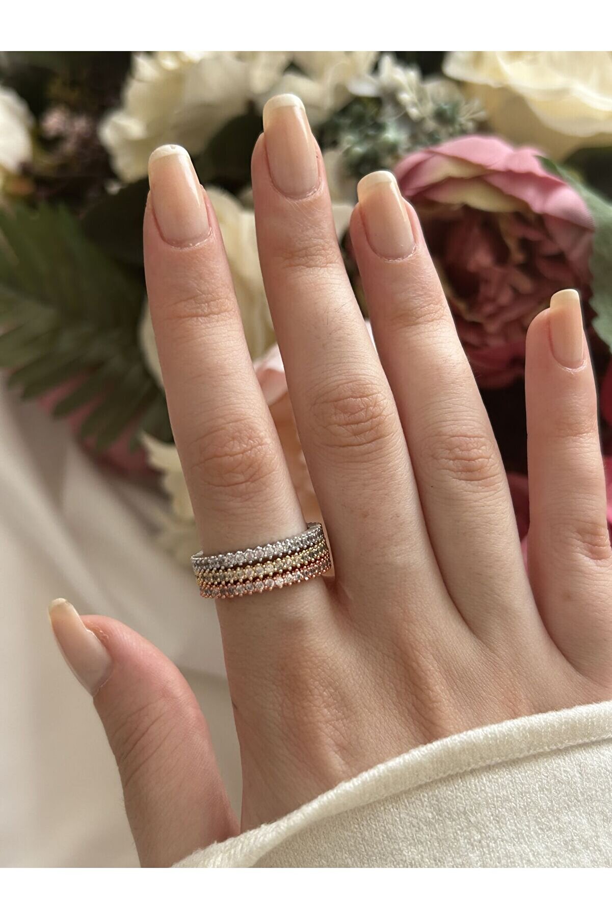Ateli̇er Emi̇ne Yıldız Detaylı Çoklu Yüzük
