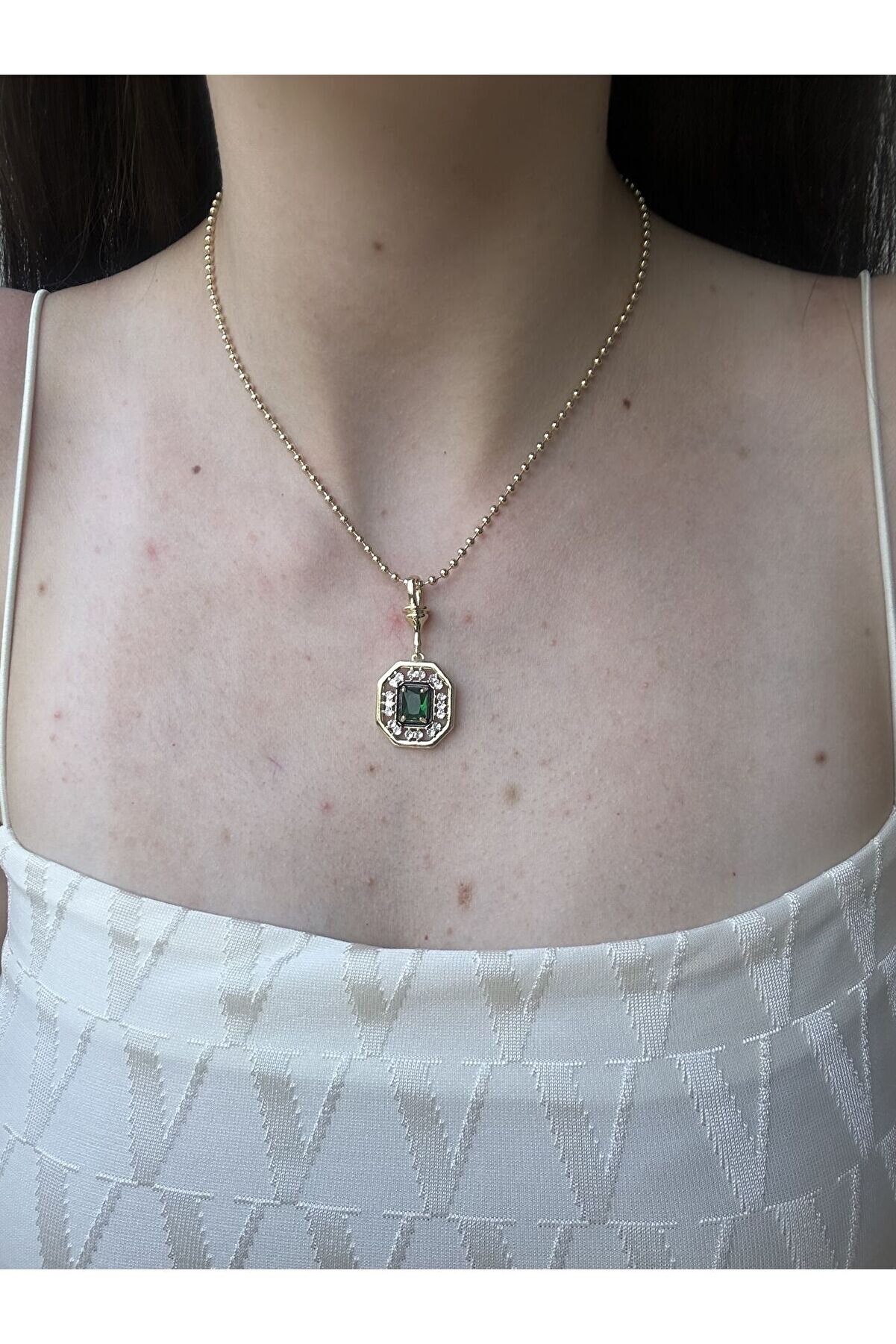 Ateli̇er Emi̇ne Yeşi̇l Taşlı Serenay Kolye