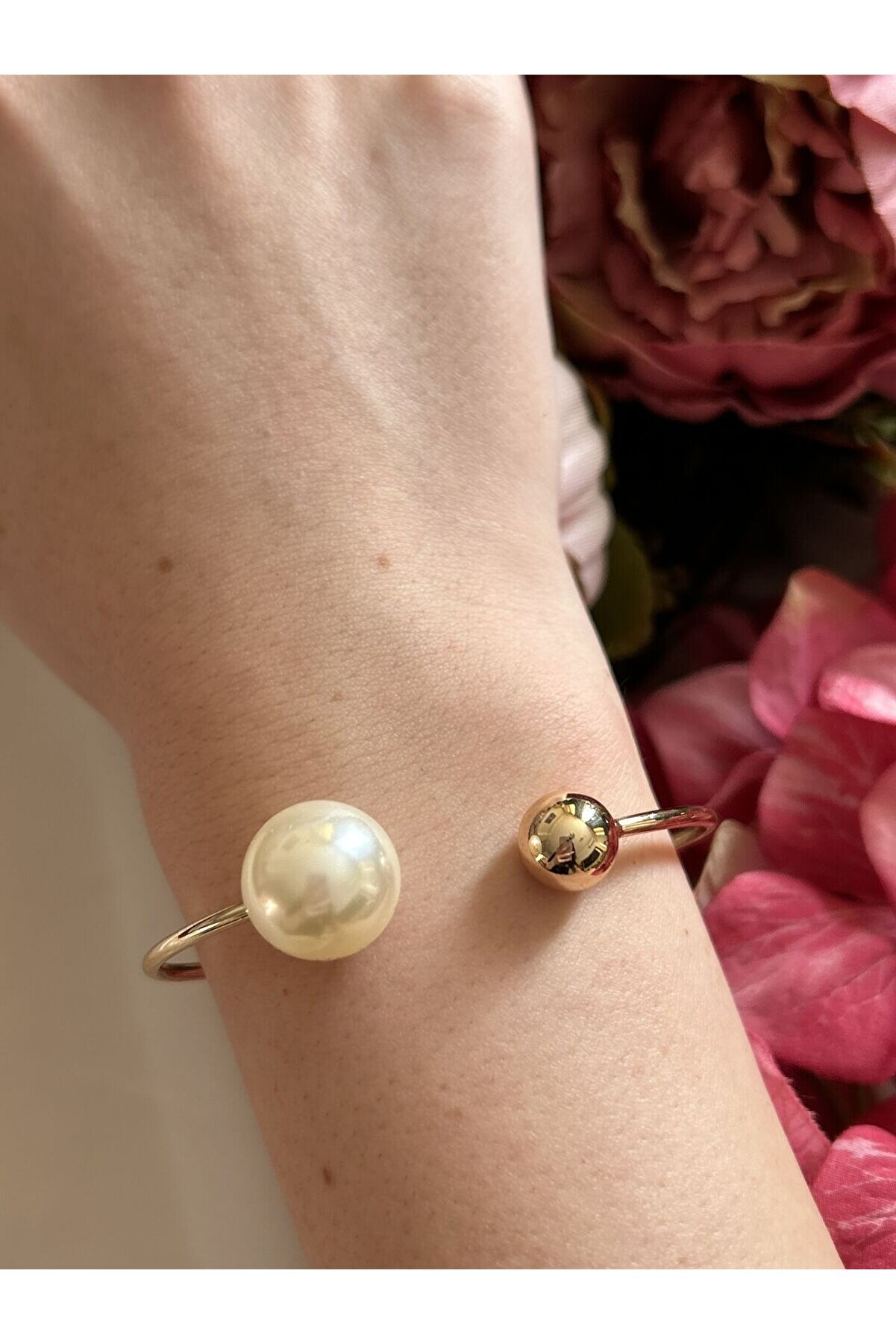 Ateli̇er Emi̇ne İnci̇ Detaylı Metal Toplu Kelepçe