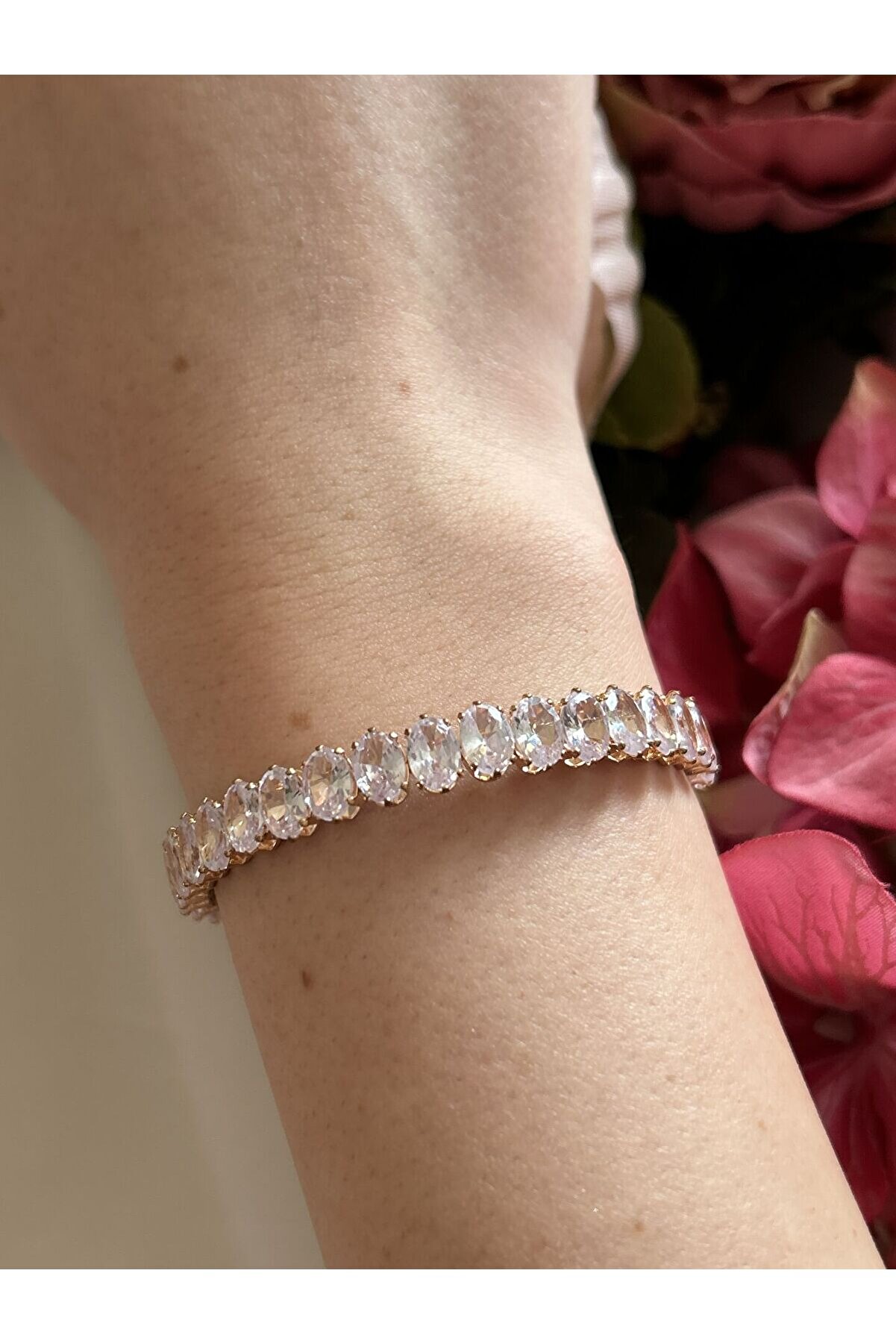 Ateli̇er Emi̇ne Su Yolu Gold Kelepçe Bi̇lekli̇k