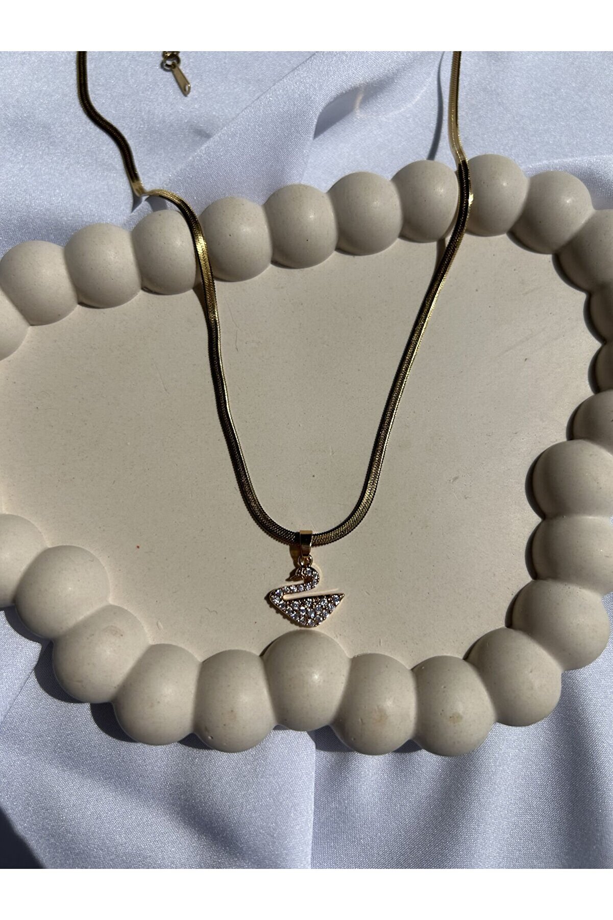 Ateli̇er Emi̇ne İtalyan Zi̇nci̇r Kuğu Kolye